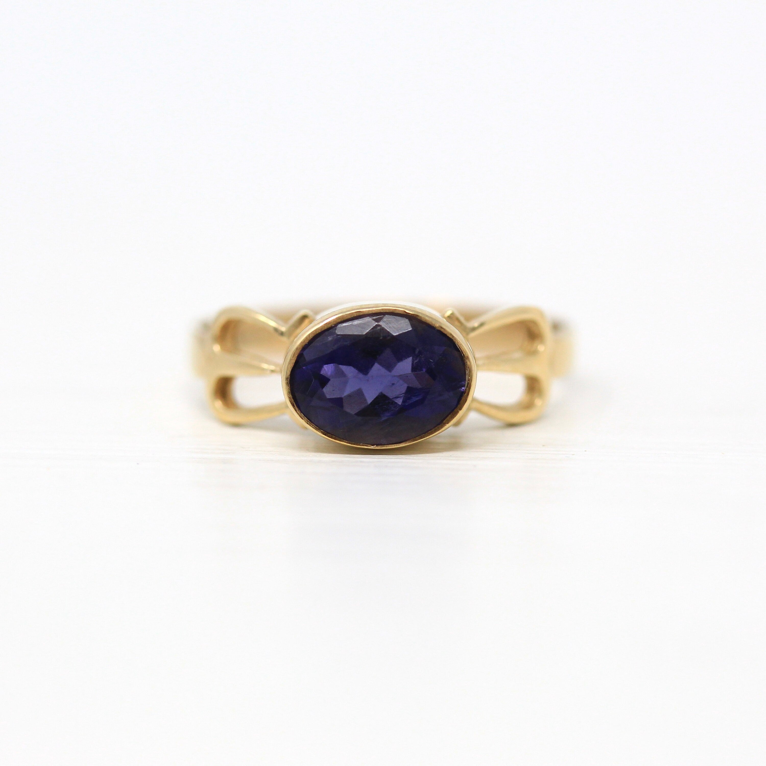 Sale - Modern Iolite Ring - Estate 9k Yellow Gold Genuine .98 CT Purple Violet Gem Edinburgh Hallmarks - Circa 1990s Size 7 Bow Fine Jewelry