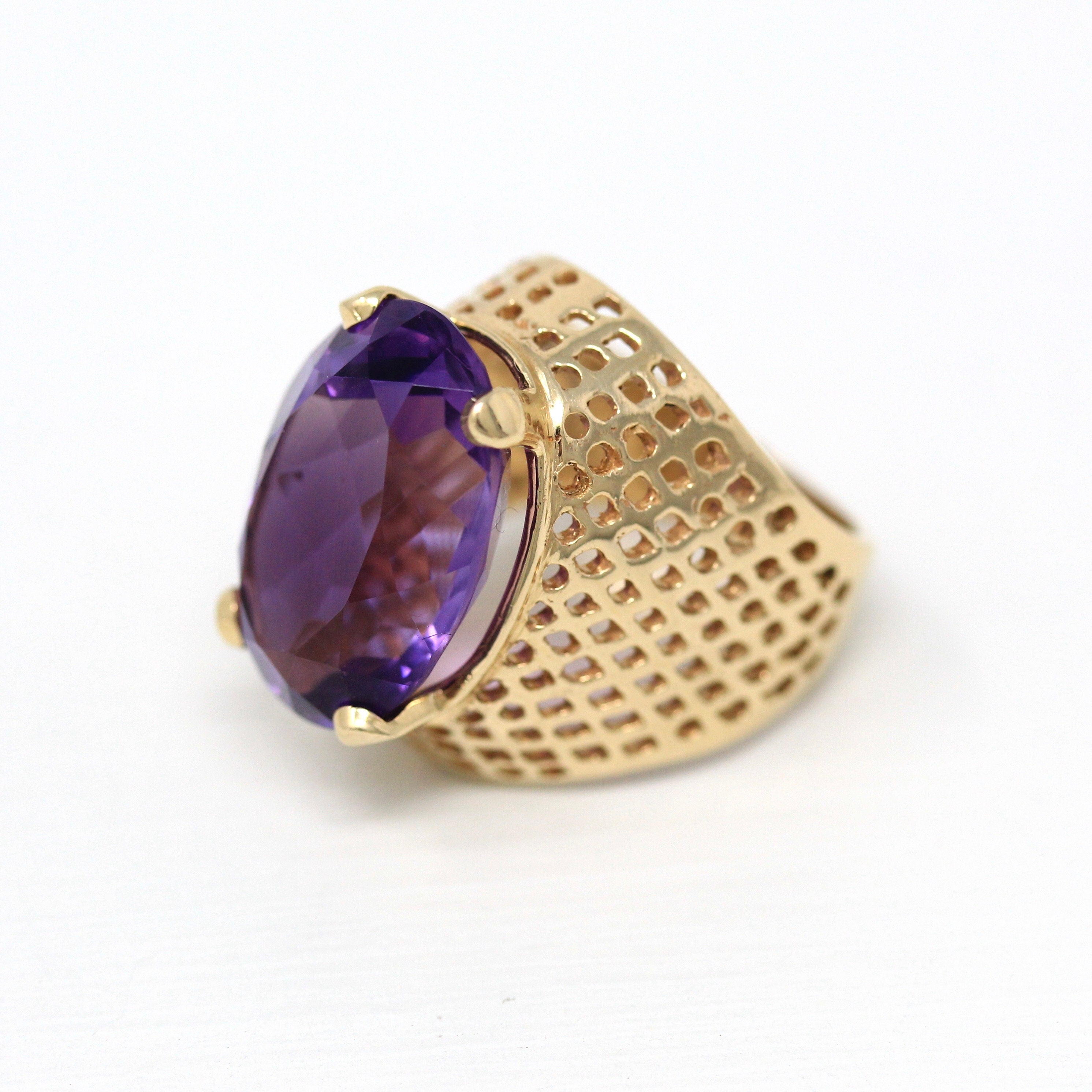 Size 9 Vintage Gold Toned Authentic Amethyst CZ Cocktail Ring Missing 1 Stone online