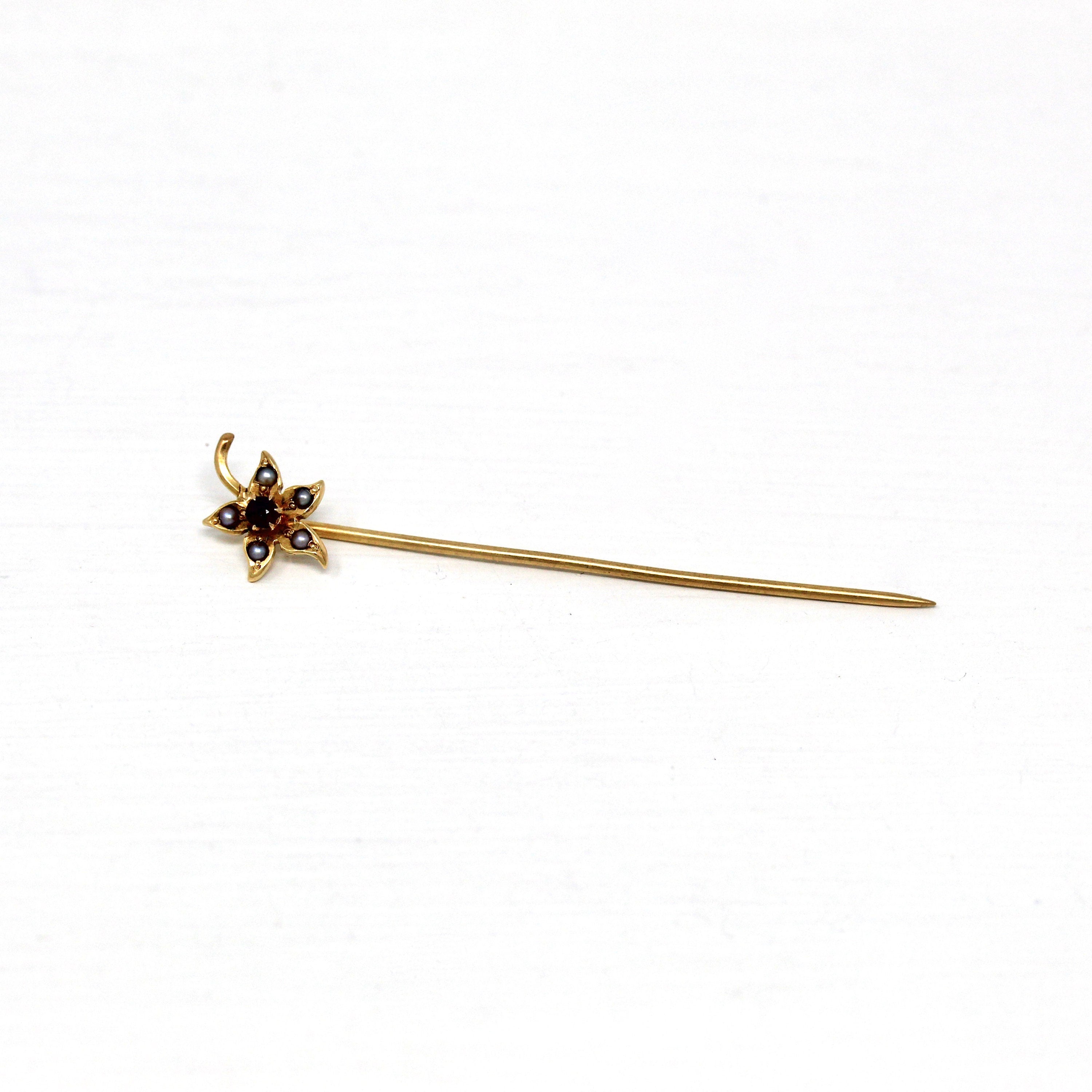 Sale - Antique Stick Pin - Edwardian 14k Yellow Gold Maple Leaf .04 CT Genuine Amethyst Gem - Circa 1910s Scarf Fashion Accessory Jewelry