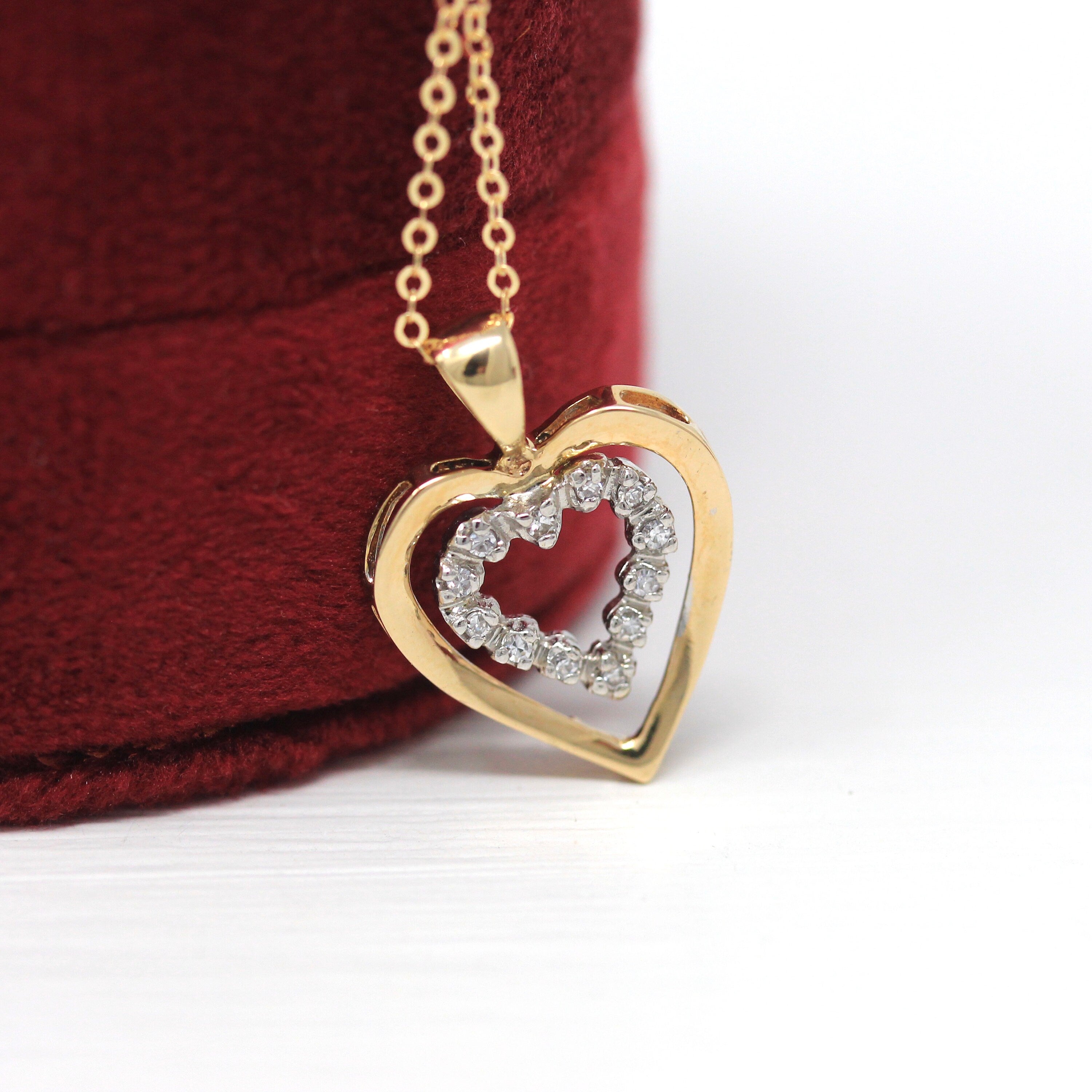 Vintage heart necklace sales