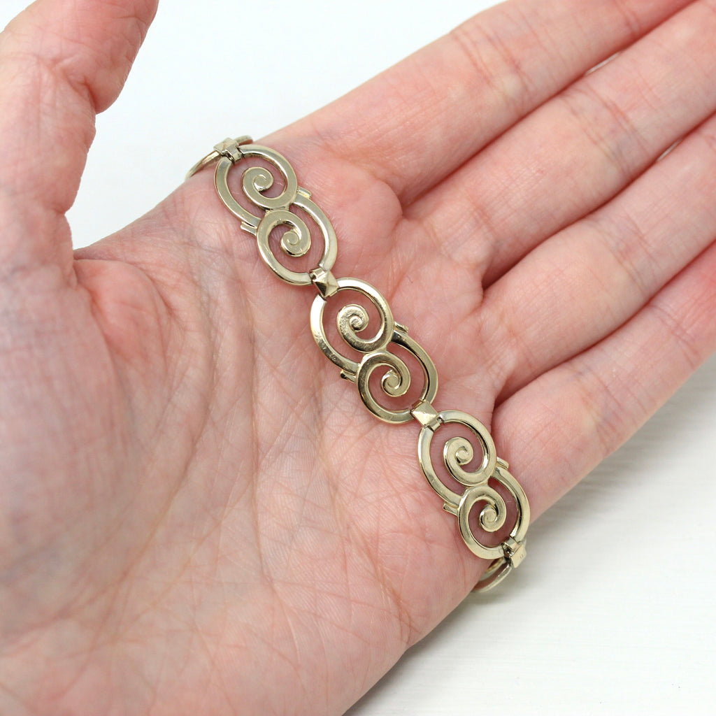 Sale - Vintage Panel Bracelet - Retro 14k Gold Filled On Sterling Silver Fold Over Clasp - Circa 1940s Era Accessory Symmetalic 40s Jewelry