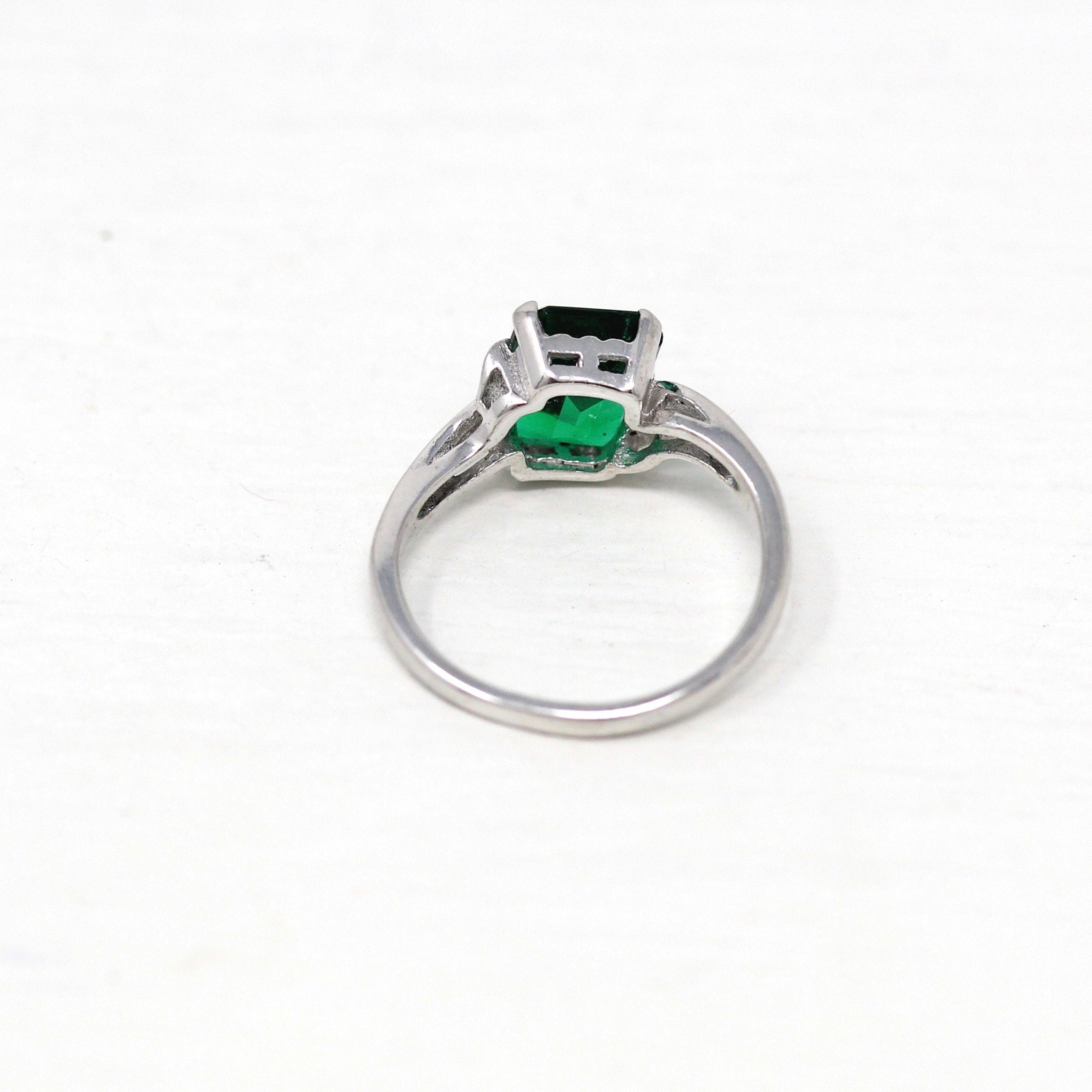 Emerald ring white gold for sale store