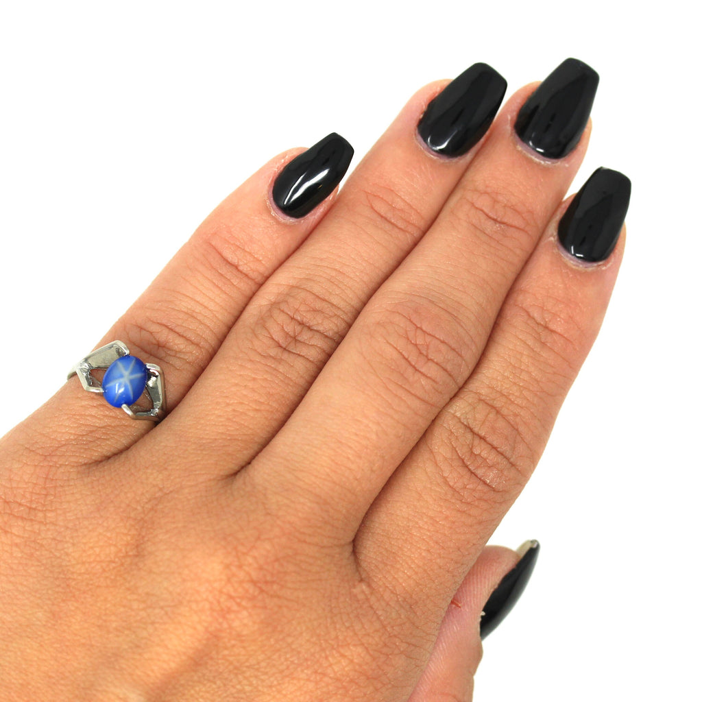 Sale - Simulated Star Sapphire Ring - Retro Era Sterling Silver Blue Glass Cabochon Stone - Circa 1970s Petite .925 Celestial 70s Jewelry