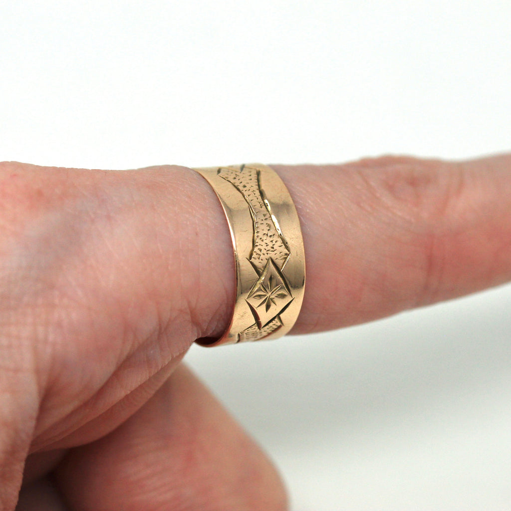 Antique Cigar Band - Victorian 10k Rose Gold Hand Engraved Designs Thumb Ring - Vintage Circa 1890s Era Size 6 Floral Nature Fine Jewelry