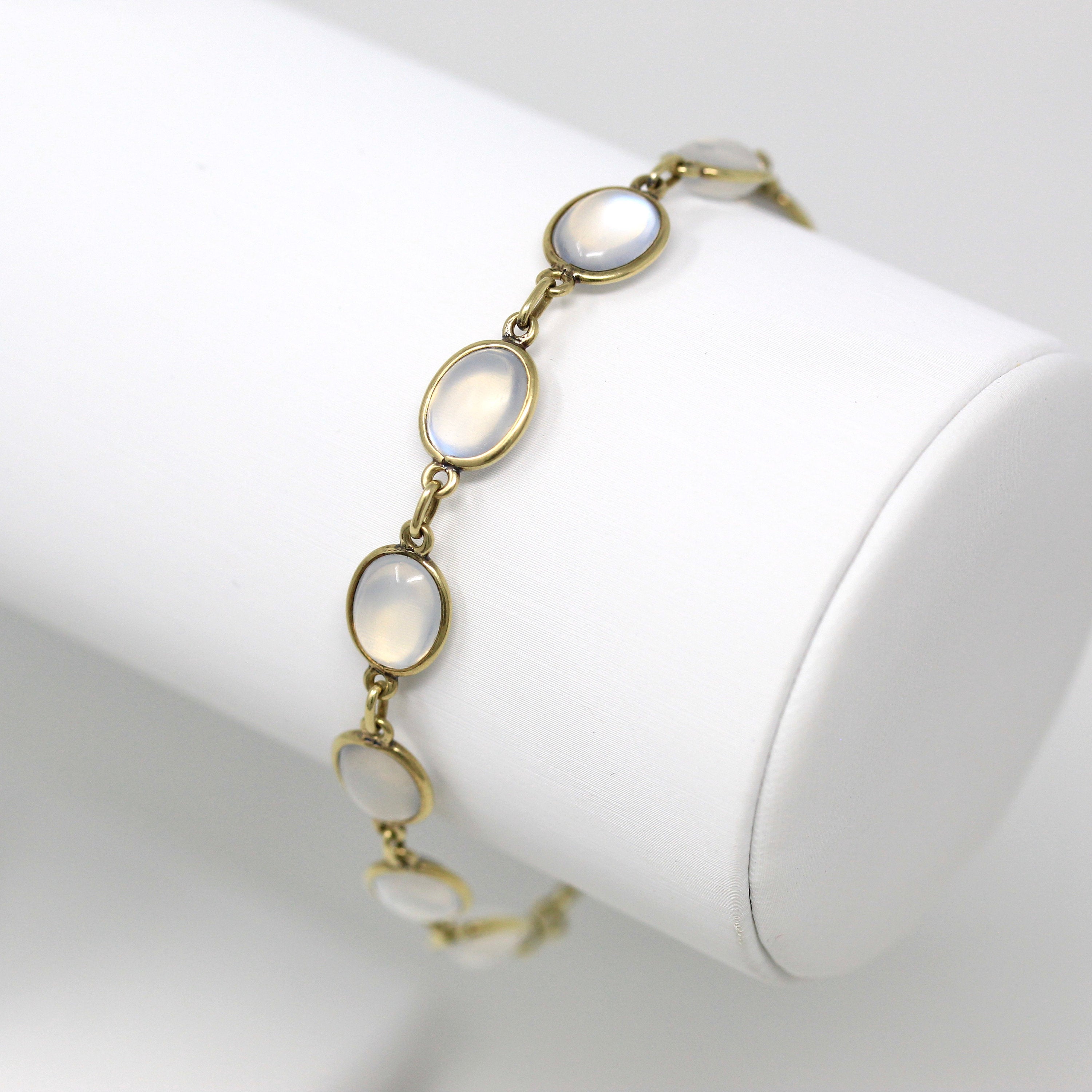 Sale Genuine Moonstone Bracelet Retro 14k Yellow Gold Cabochon Cut MJV