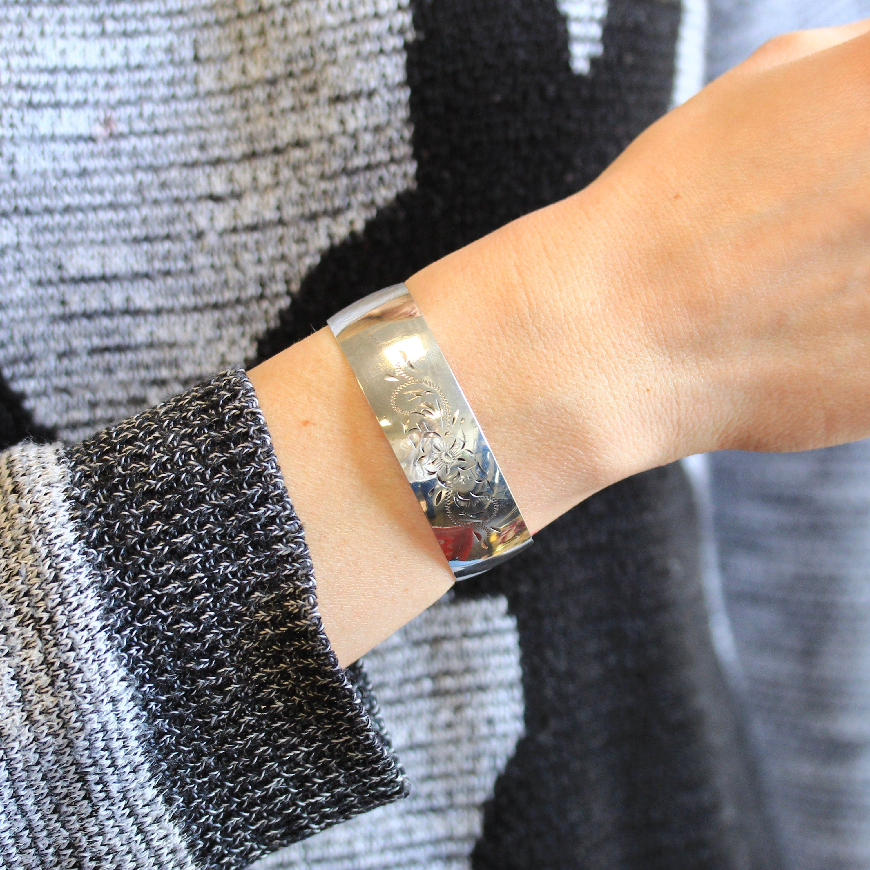 Vintage cuff bracelets with rhinestones sales