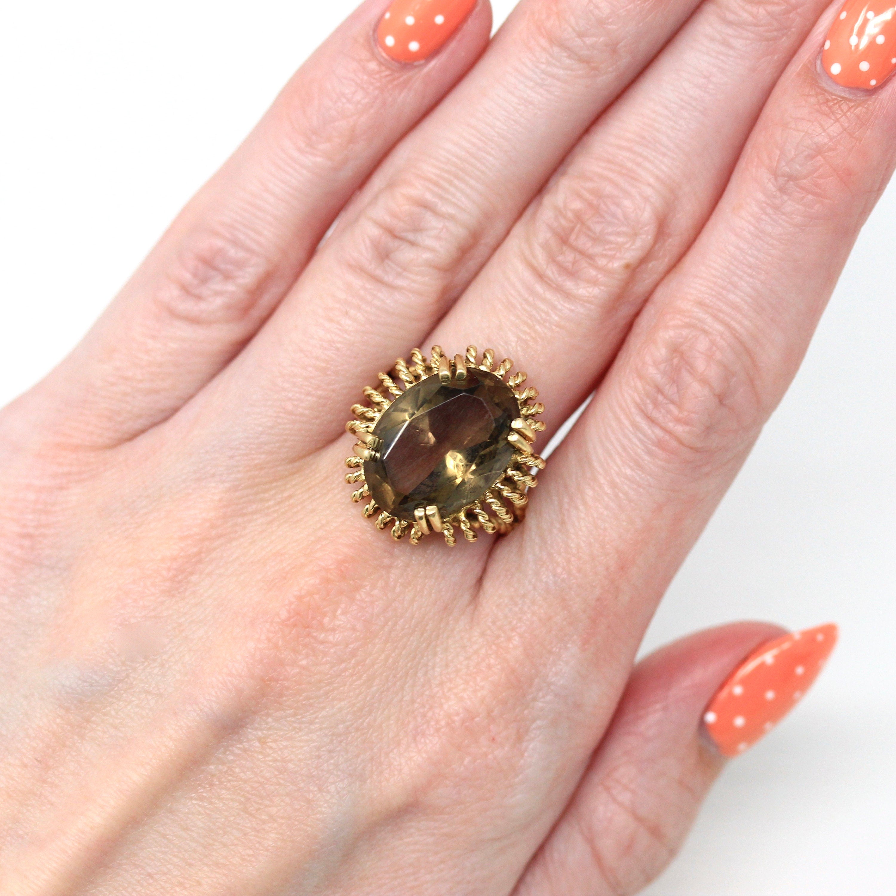 1960s Retro 14 Carat Smoky Quartz outlets Gold Ring