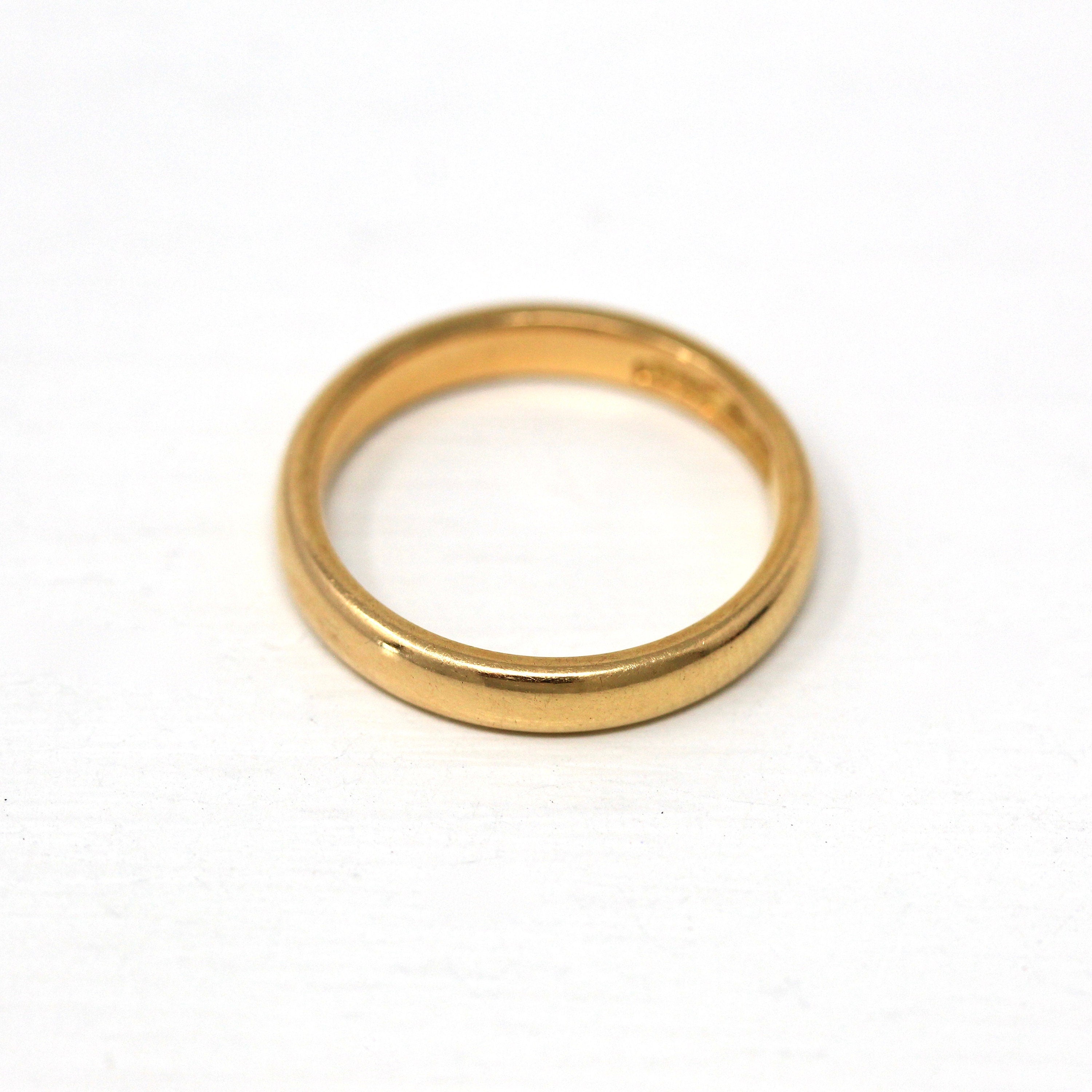 Vintage Wedding Band - Edwardian 18k Yellow Gold Unadorned Plain Simple Polished Ring - Circa 1910s Size 6.25 Unisex Stacking Fine Jewelry