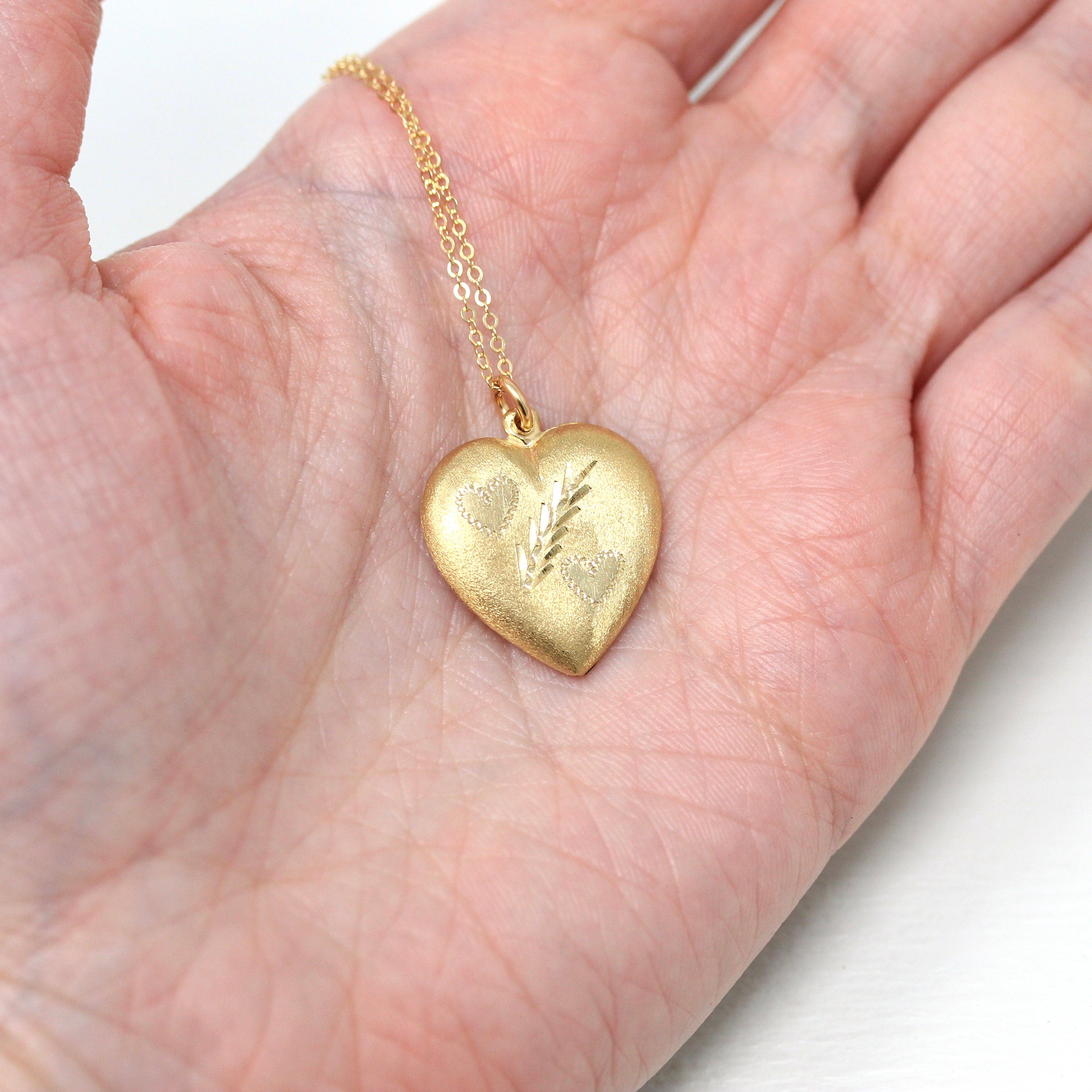 Estate 14K Yellow Gold Heart store Pendant wit