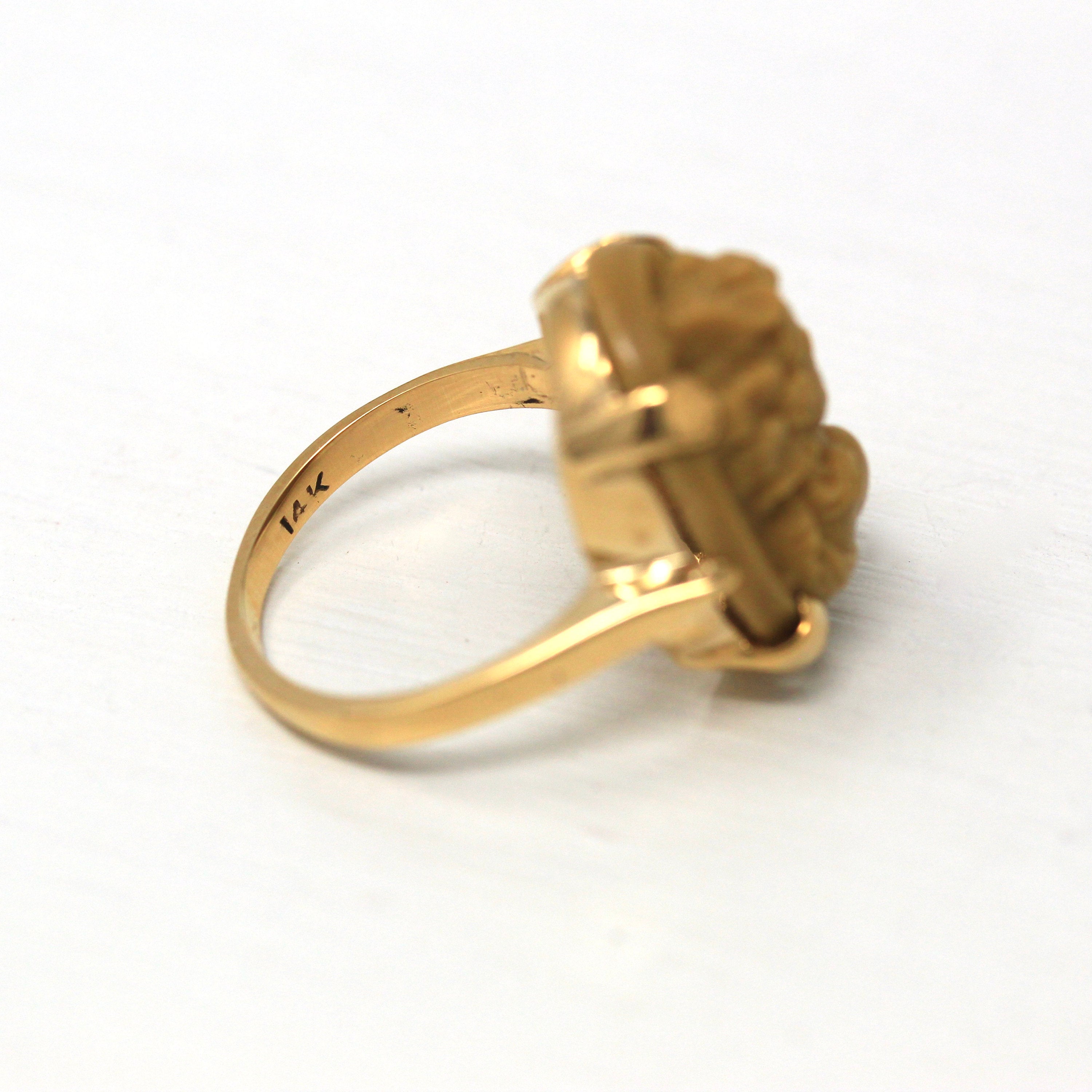 Tested 14k YG Cameo outlet Ring 1.97 Grams