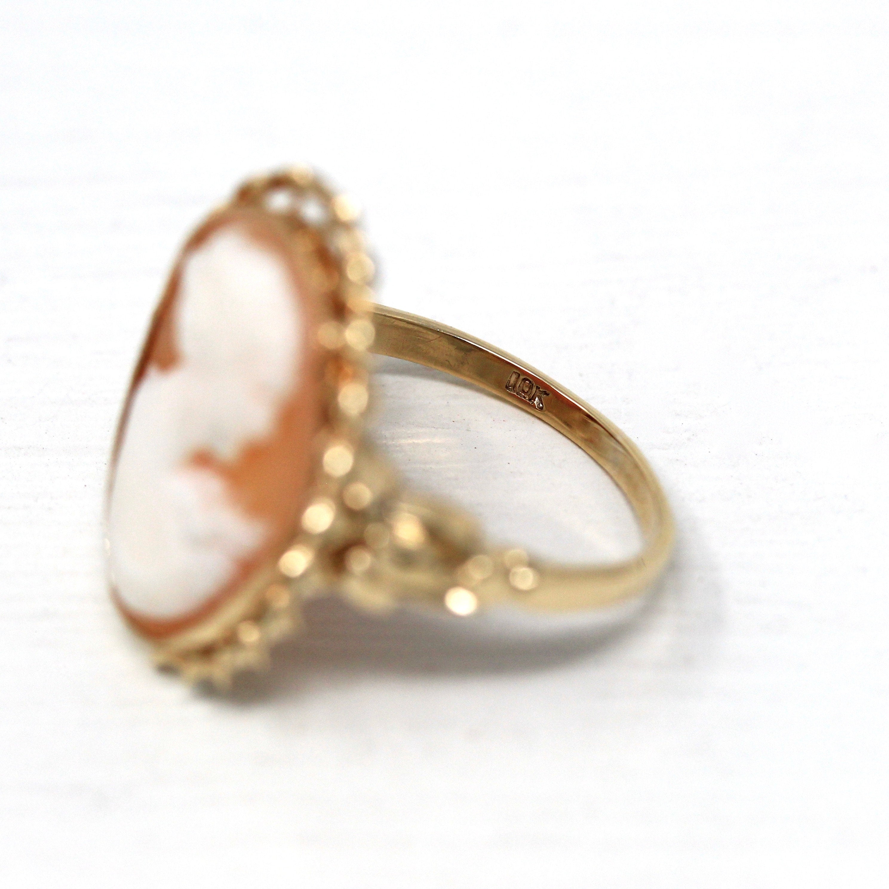 Vintage Cameo Ring - Retro 10k Yellow Gold Carved Shell Woman's Profile Silhouette - Circa 1940s Era Size 4 3/4 Statement Oval Fine Jewelry