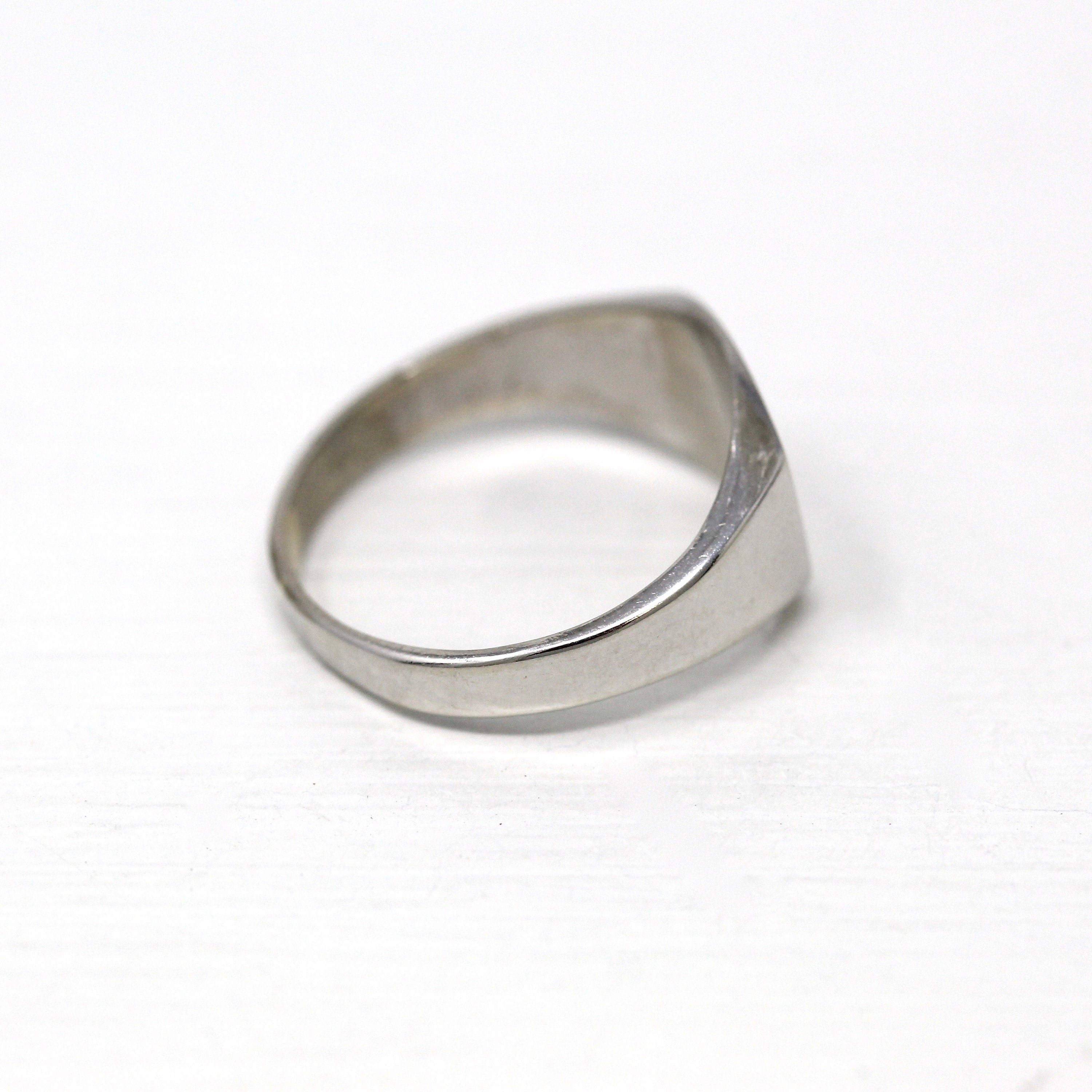 Blank Signet Ring Retro 10k White Gold Statement Customizable Engrave Ring Vintage Circa 1940s Era Size 5 3 4 Fine FM CO 40s Jewelry
