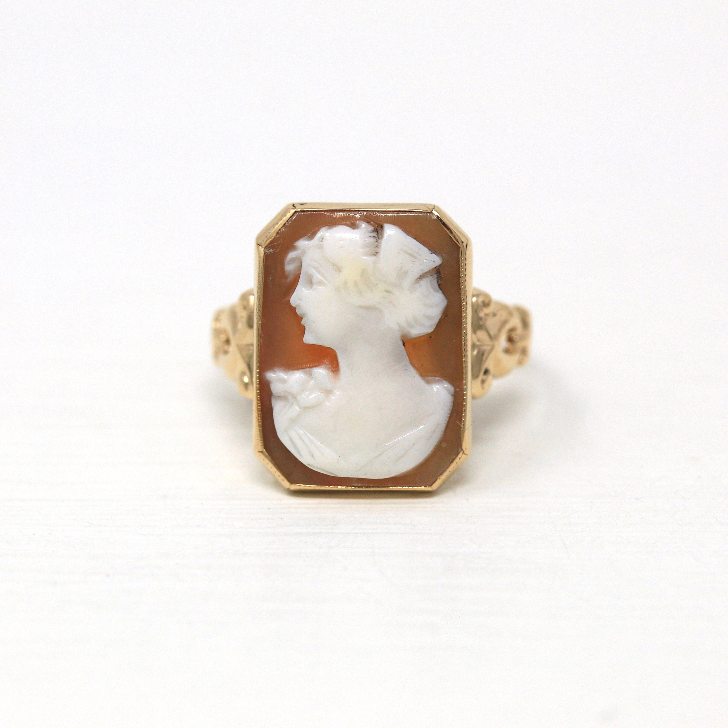 Vintage Cameo Ring - Retro 10k Yellow Gold Carved Shell Woman's Profile Silhouette - Circa 1940s Era Size 6 1/2 Statement Fine 40s Jewelry