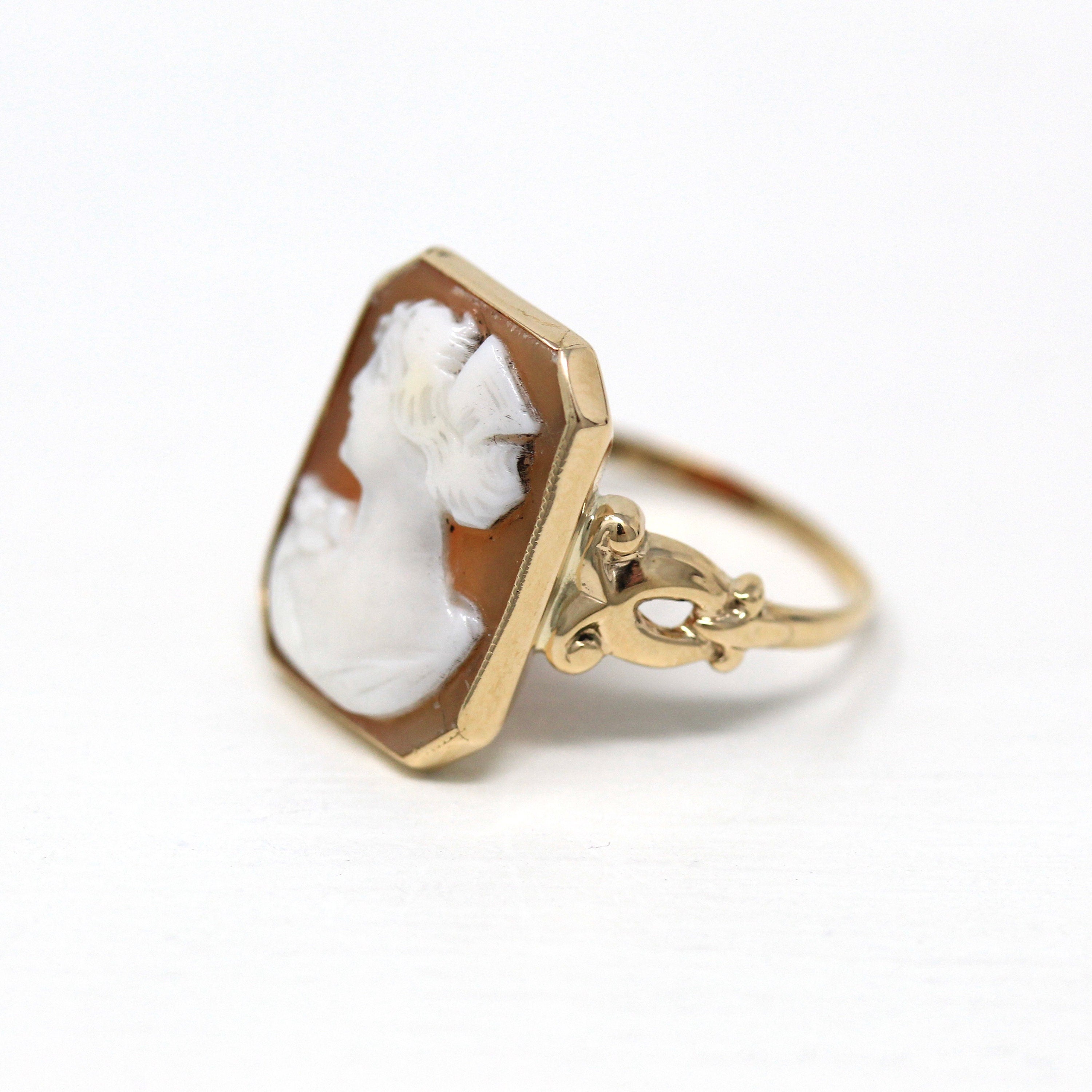 Vintage Cameo Ring - Retro 10k Yellow Gold Carved Shell Woman's Profile Silhouette - Circa 1940s Era Size 6 1/2 Statement Fine 40s Jewelry