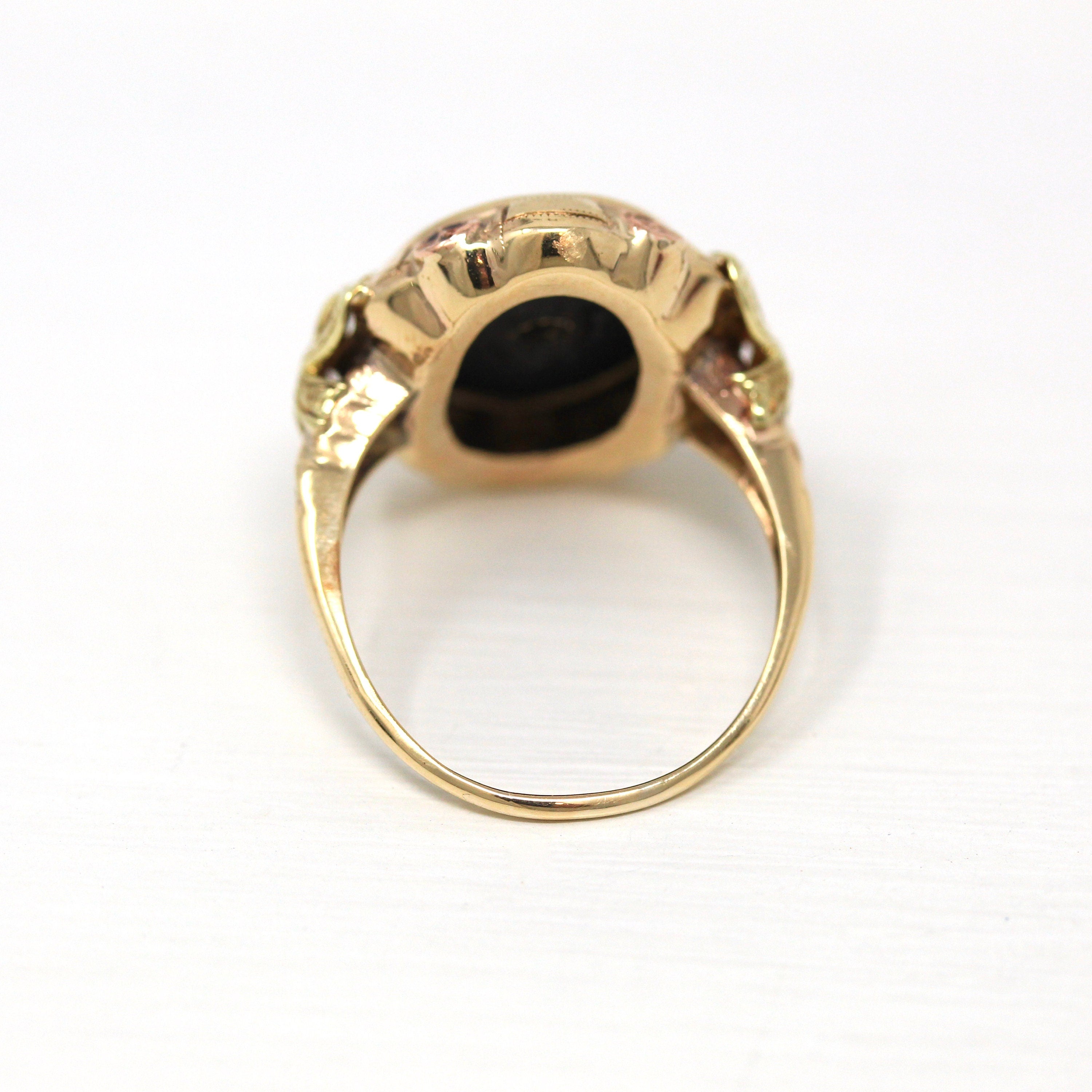 Genuine Onyx Ring - Vintage Retro 10k Yellow Gold Black Gemstone Bow & Flower Statement - Circa 1940s Era Size 7 1/2 Diamond Fine Jewelry