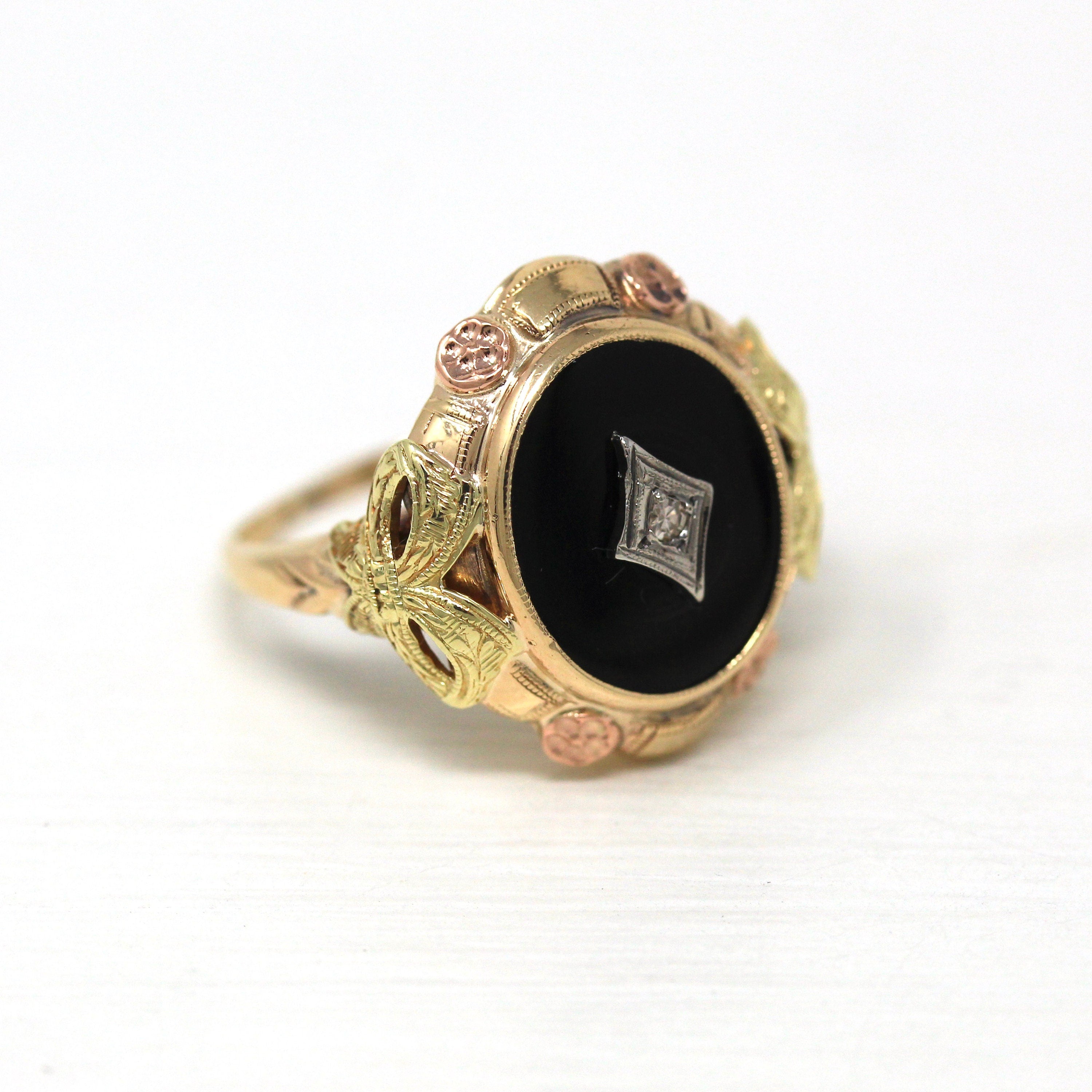 Lovely Estate cheapest Antique 10k Gold Onyx & Diamond Ring