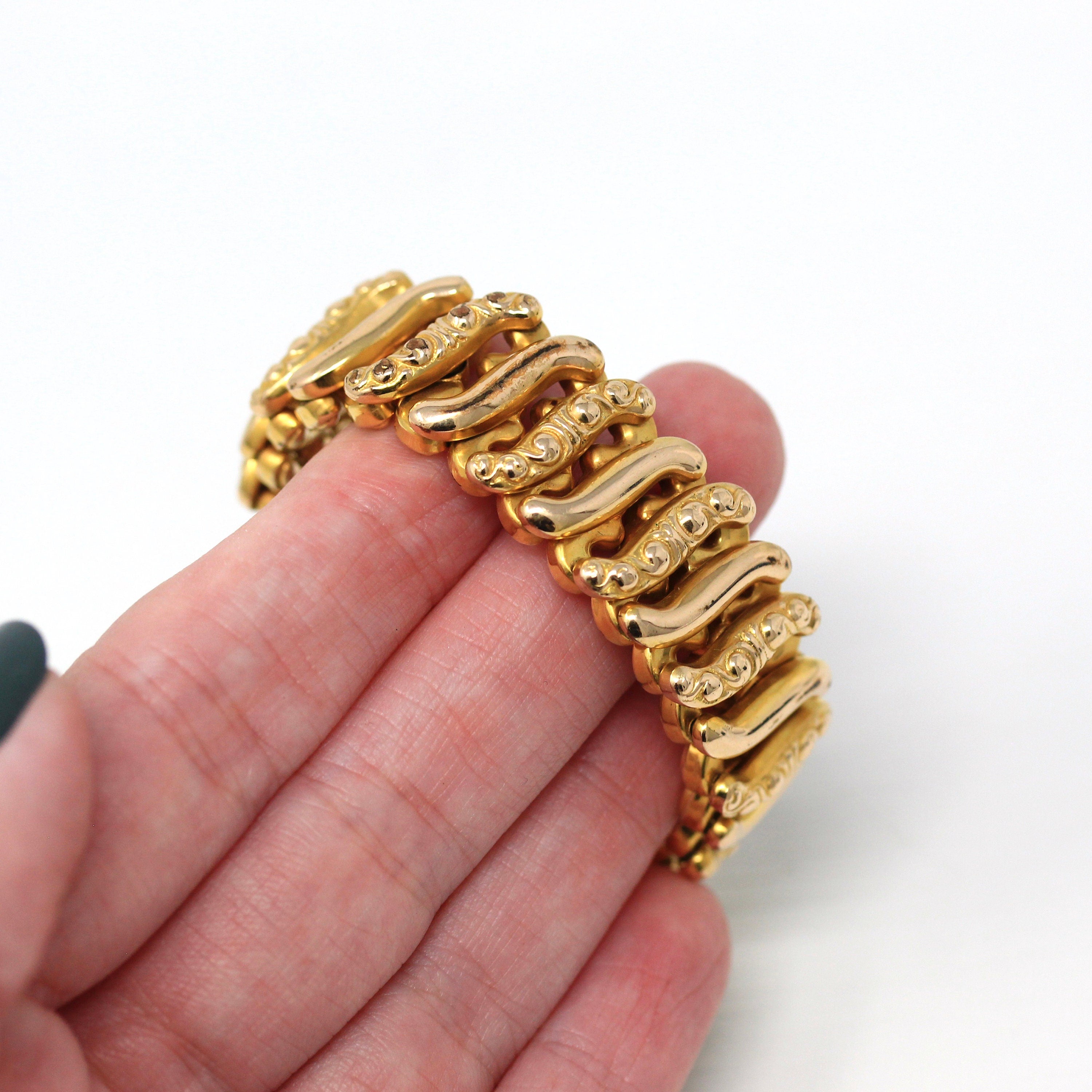 Vintage Expansion Bracelet - Edwardian Gold Filled Expanding Stretch Link - Circa 1910s Era Statement Fashion Accessory Jewelry