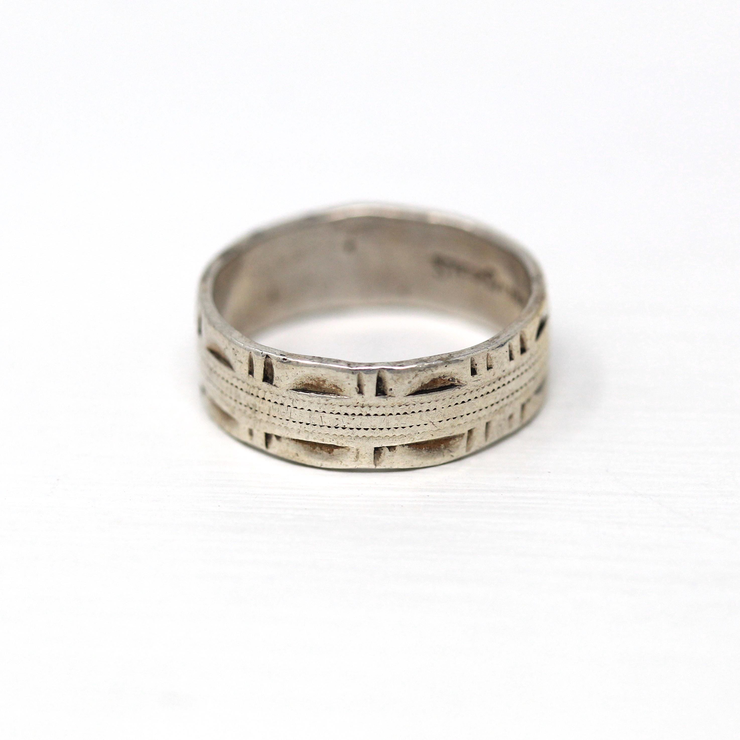 Vintage Ring Band - Retro Sterling Silver Eternity Etched Designs - Circa 1960s Era Size 5 Statement Stacking Unique Thick 60s Jewelry