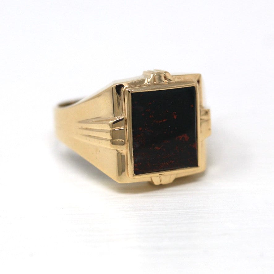 Genuine Bloodstone Ring - Retro 10k Yellow Gold Rectangular Dark Green Red Gem - Vintage Circa 1960s Era Size 10 1/4 Heliotrope Fine Jewelry