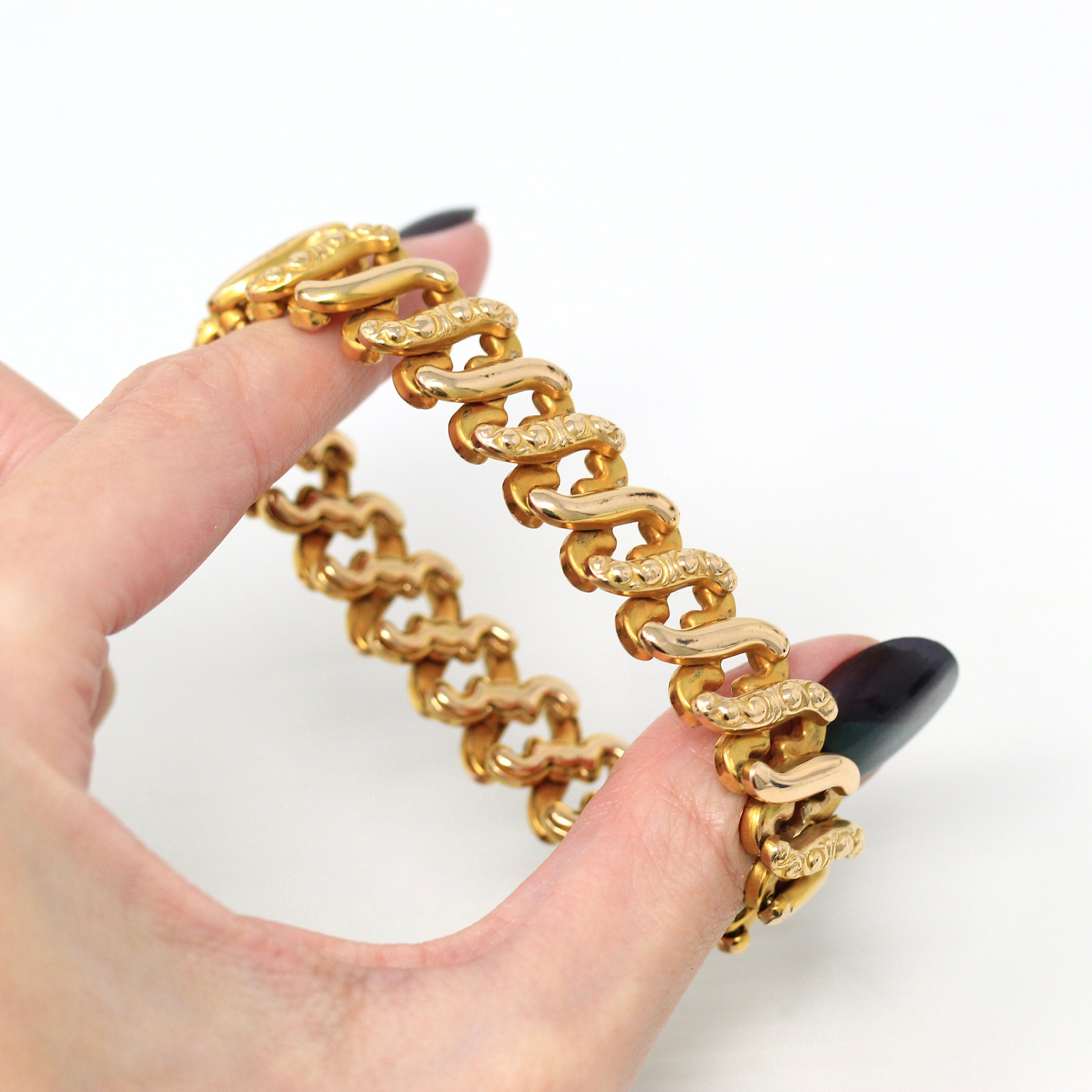 Vintage Expansion Bracelet - Edwardian Gold Filled Expanding Stretch Link - Circa 1910s Era Statement Fashion Accessory Jewelry