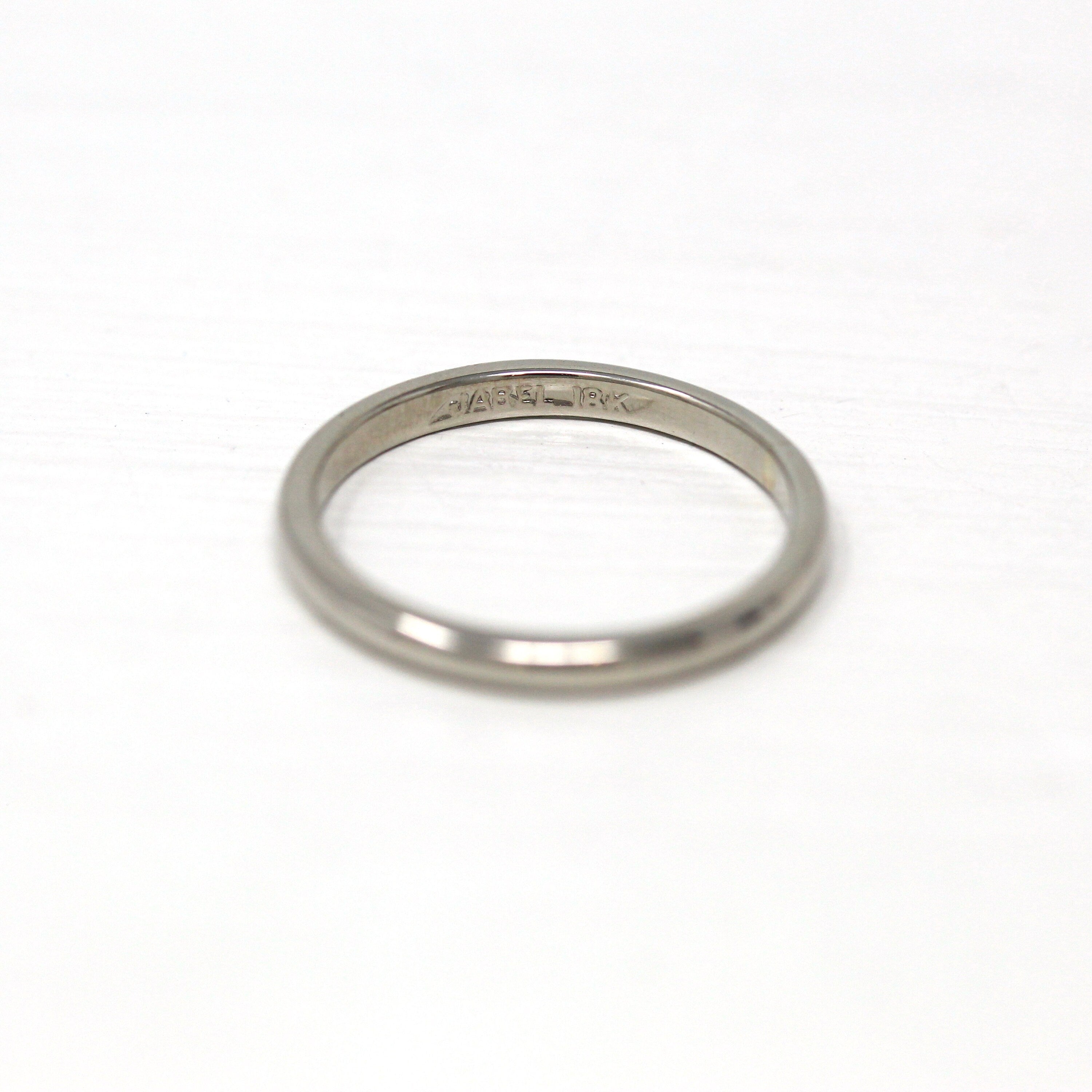 Vintage Wedding Band - Retro 18k White Gold Unadorned Plain Stacking Ring - Circa 1960s Era Size 5 1/2 Bride Unisex Style Fine Jabel Jewelry