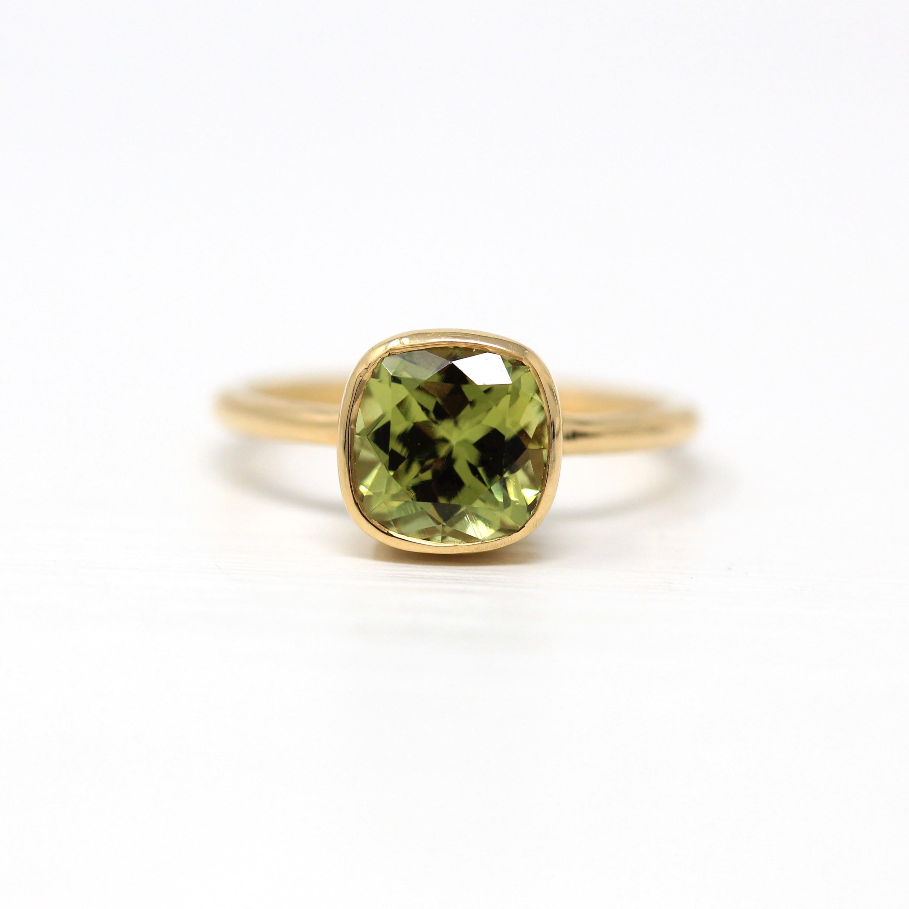 2.60 ct Mali Garnet Ring - 18k Yellow Gold Bezel Set Green Gemstone - Modern Size 6 1/4 Cushion Cut Alternative Engagement Fine Gem Jewelry