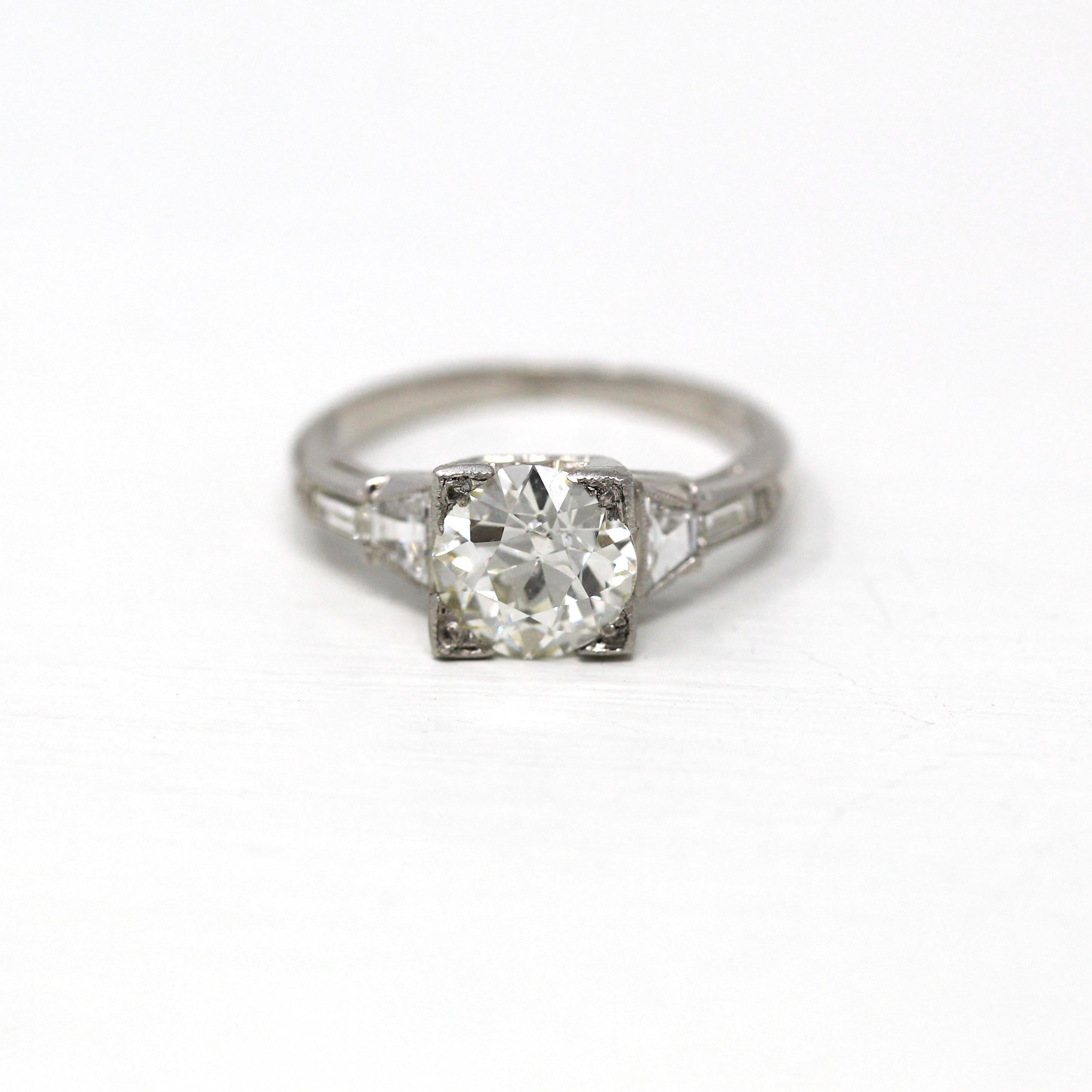 1.37 ct Diamond Engagement Ring - 1950s Platinum Round Cut & Baguette Diamond - Size 4 3/4 Milgrain Mid Century 1950s GIA Report Jewelry