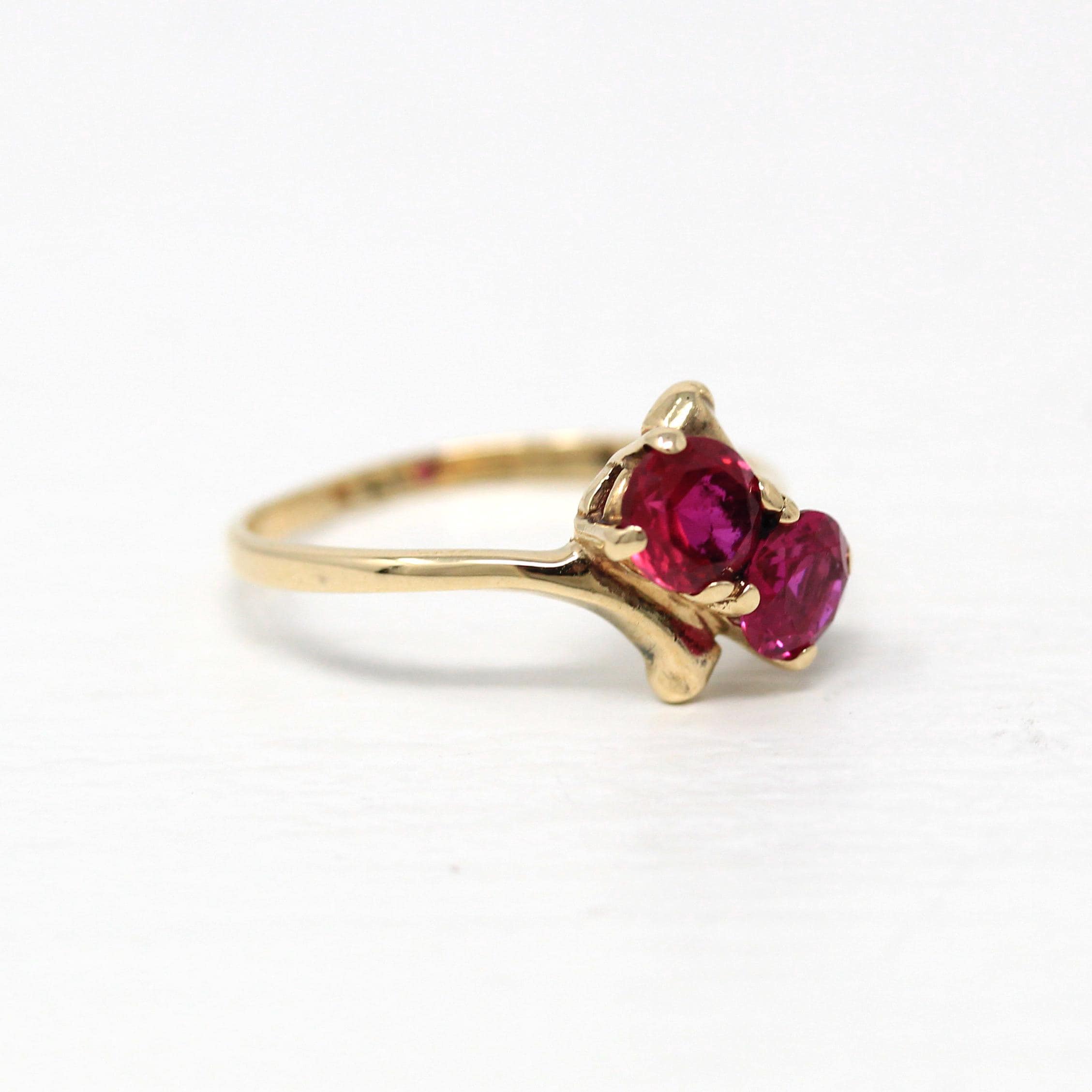 10k vintage yellow gold with ruby popular ring