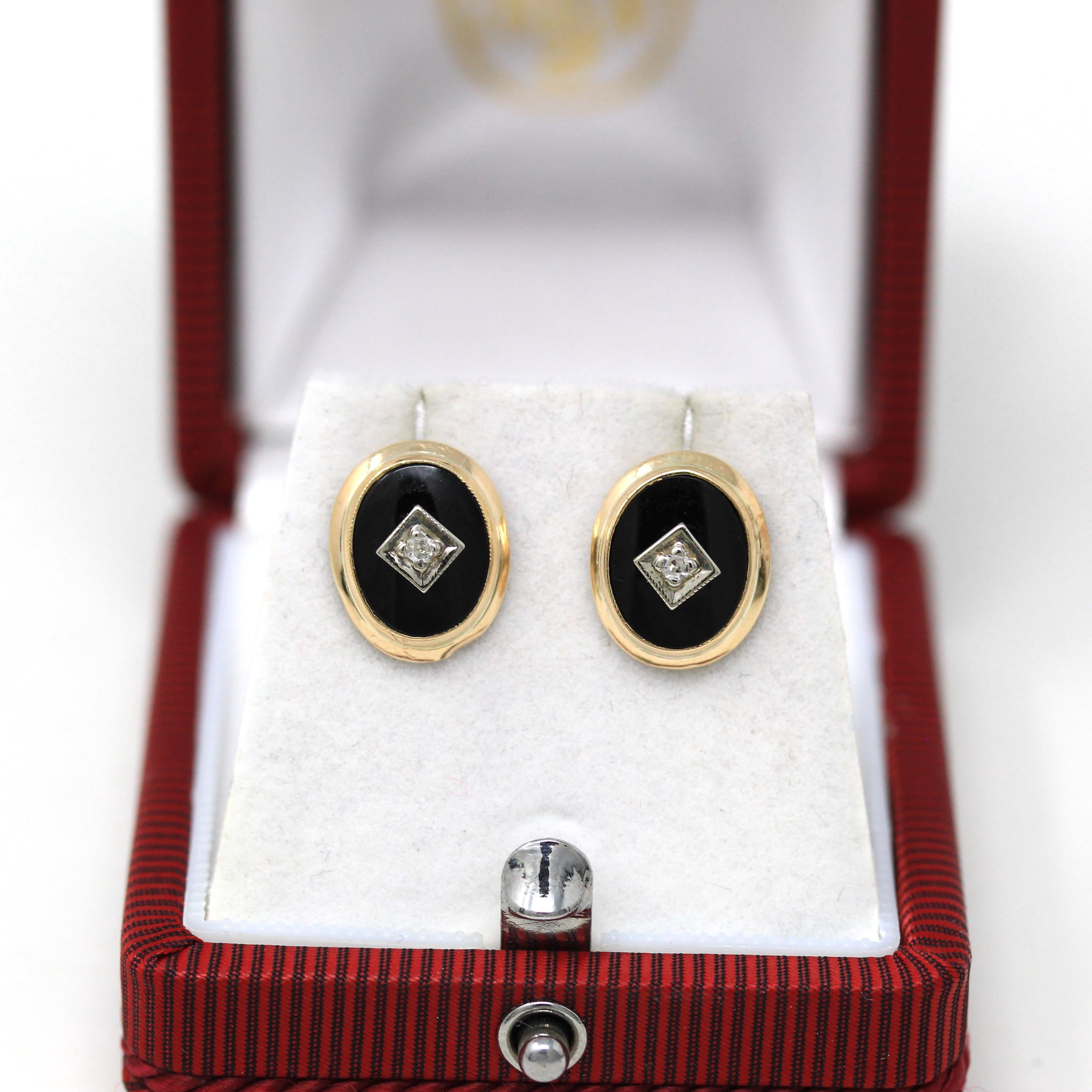 Onyx 10K hotsell gold earrings