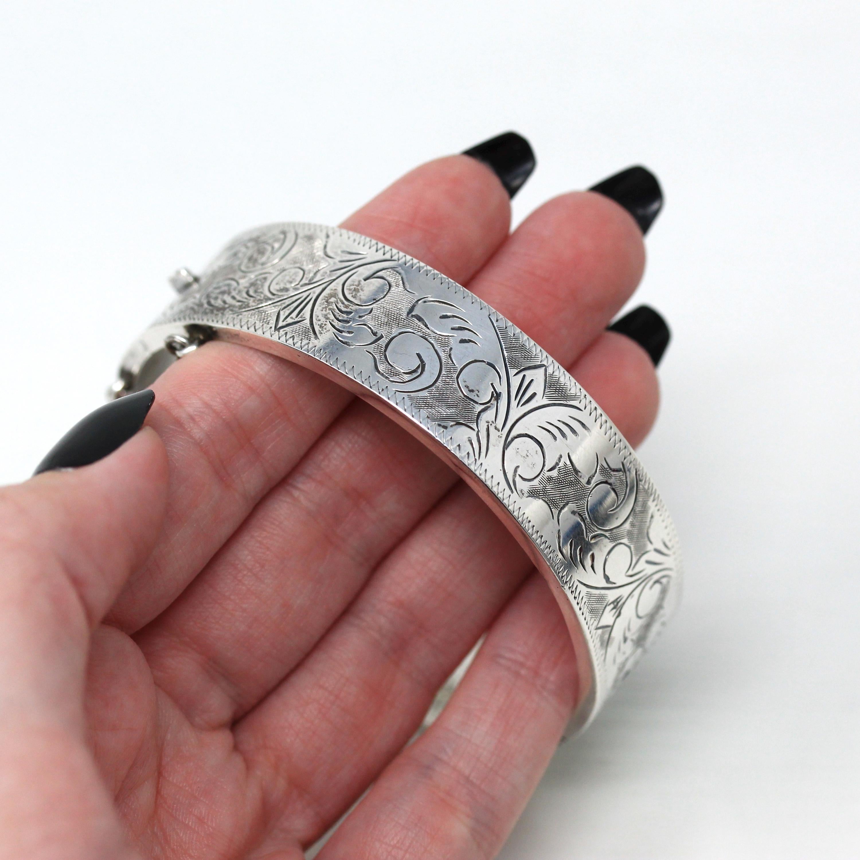 Antique Floral hotsell Pattern Sterling Silver Bangle Bracelet