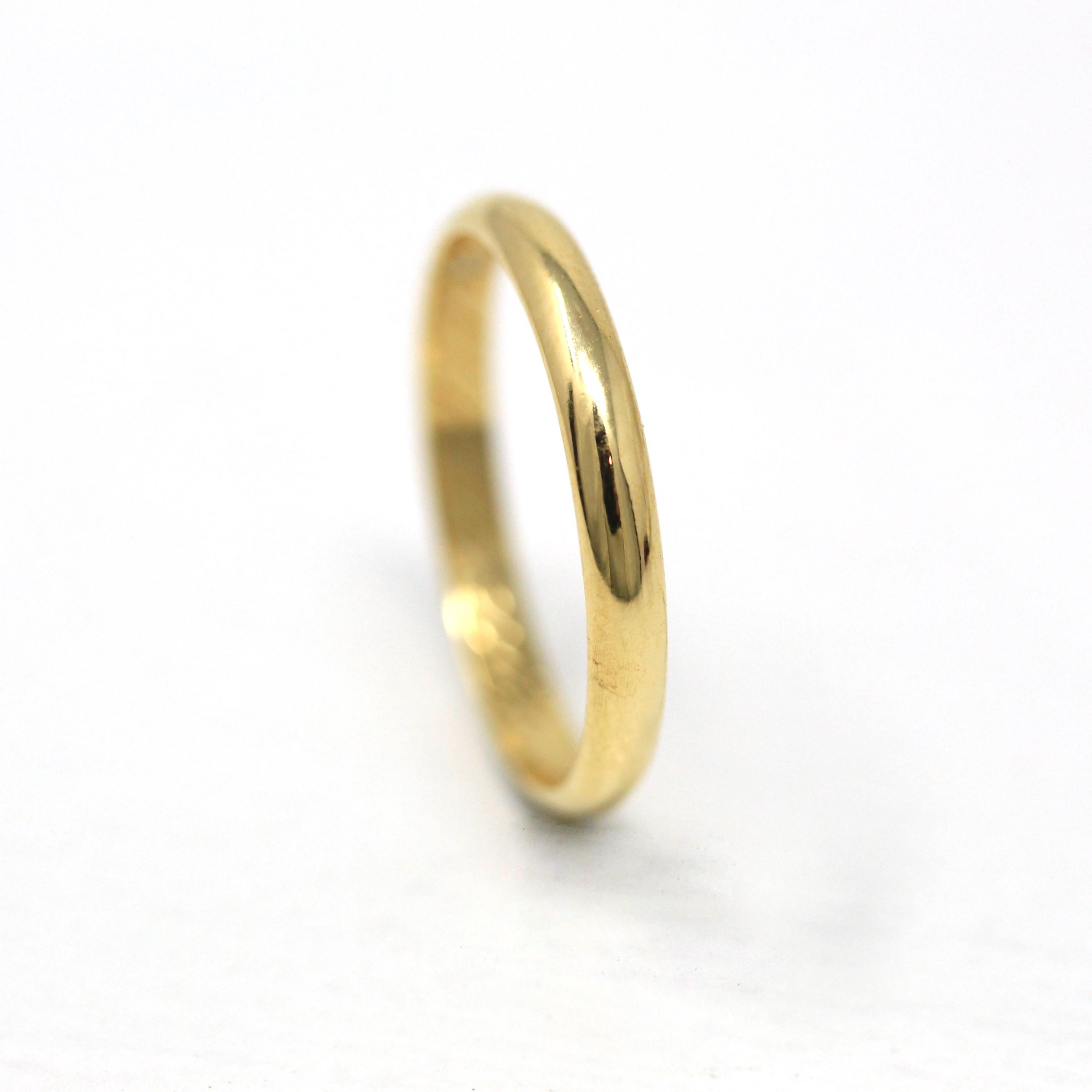 Estate Wedding Band - Vintage 750 18k Yellow Gold Unadorned Simple Plain Ring - Dated "21-07-83" Size 4 3/4 Engraved Letters Fine Jewelry