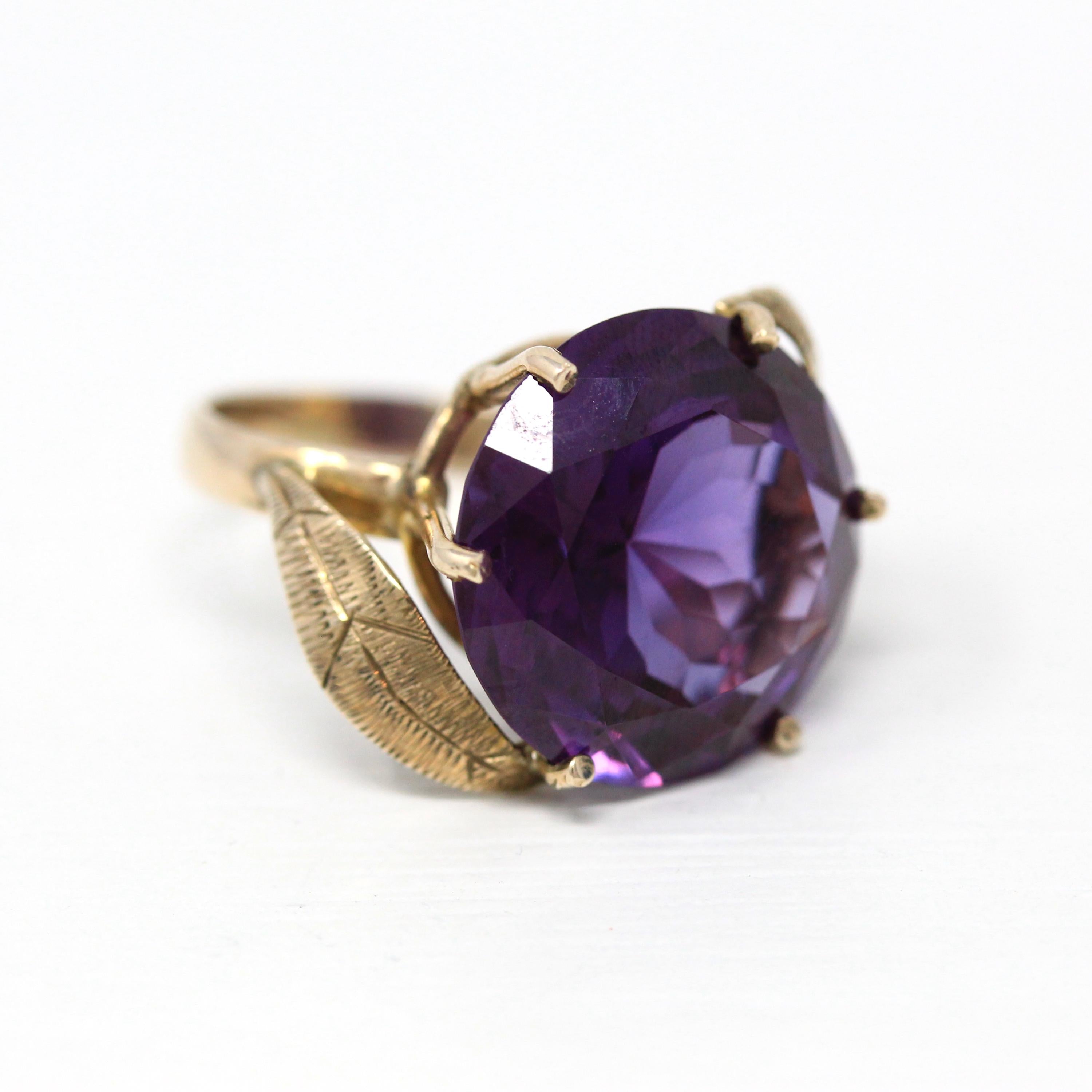 Color Change Ring - Retro 14k Yellow Gold Round 16.32 CT Created Purple Sapphire Statement - 1960s Size 6 Large Solitaire 60s Fine Jewelry