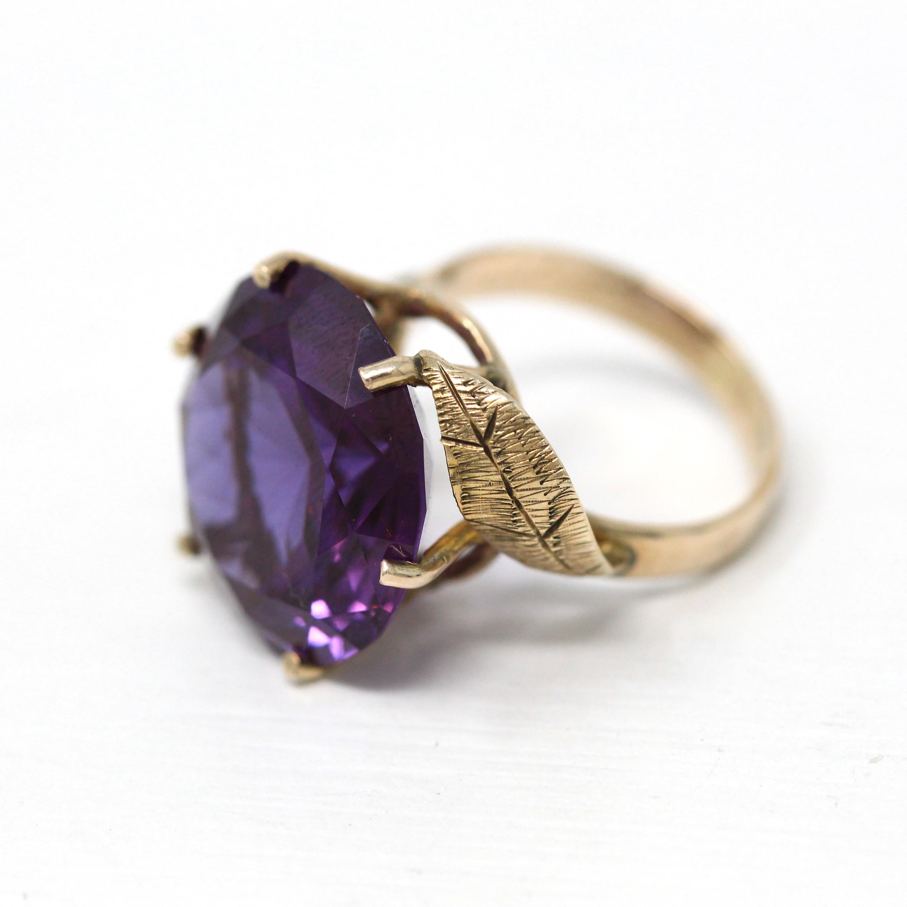 Color Change Ring - Retro 14k Yellow Gold Round 16.32 CT Created Purple Sapphire Statement - 1960s Size 6 Large Solitaire 60s Fine Jewelry