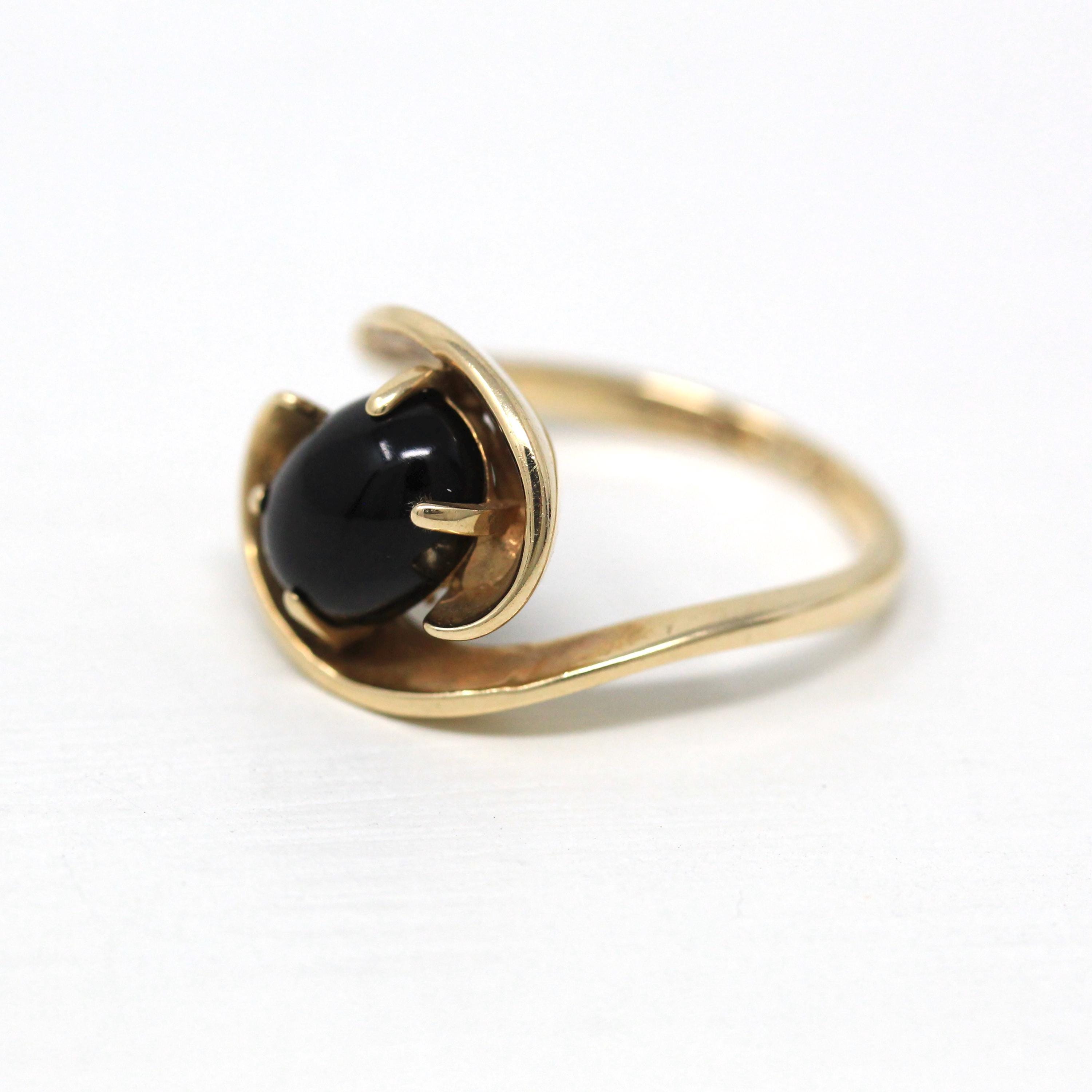 Vintage Onyx Ring - Retro 10k Yellow Gold Black Gemstone Cabochon Bypass - Vintage Circa 1970s New Old Stock Size 5 1/4 Fine Jewelry