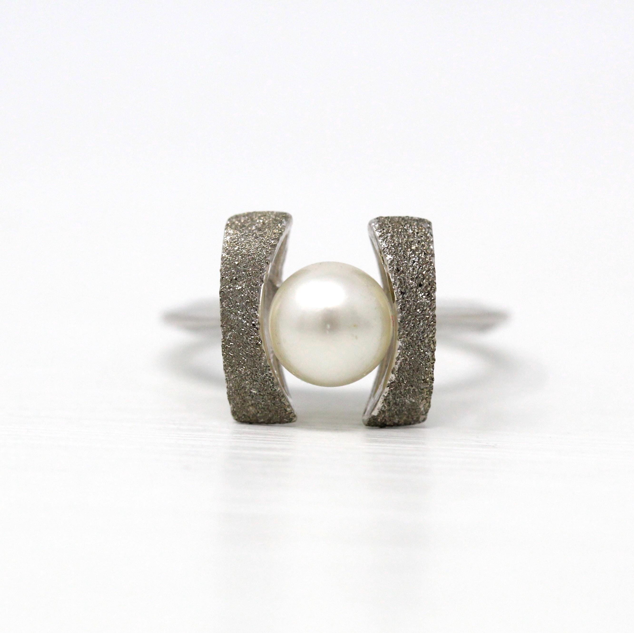 Cultured Pearl Ring - Retro 10k White Gold 7 mm Round White Gem - Vintage Circa 1970s Era Size 6 1/4 New Old Stock Statement Jewelry