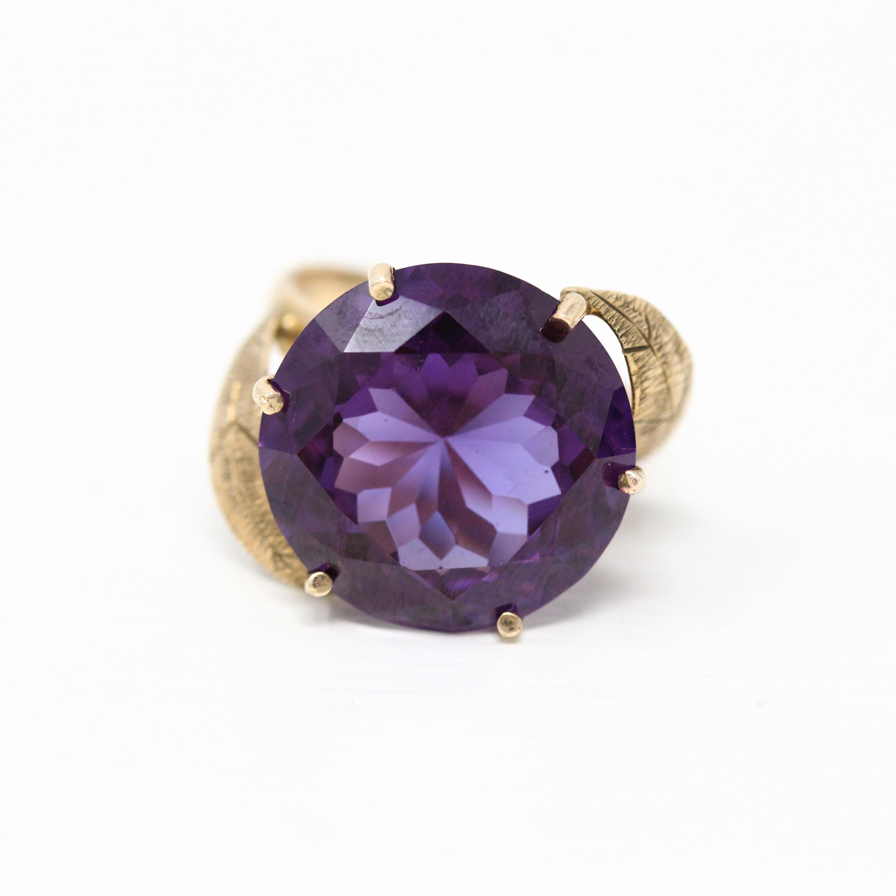 Color Change Ring - Retro 14k Yellow Gold Round 16.32 CT Created Purple Sapphire Statement - 1960s Size 6 Large Solitaire 60s Fine Jewelry