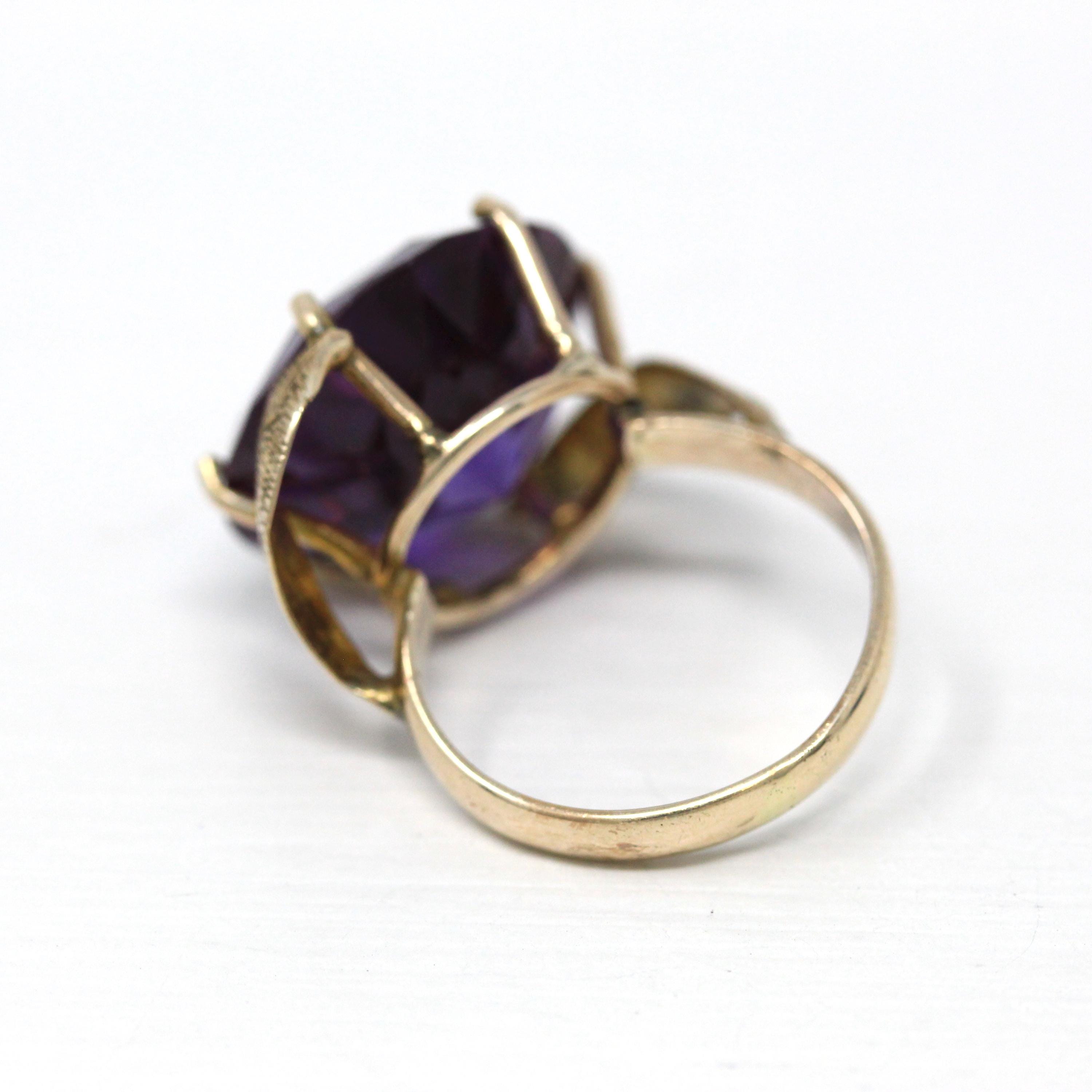 Color Change Ring - Retro 14k Yellow Gold Round 16.32 CT Created Purple Sapphire Statement - 1960s Size 6 Large Solitaire 60s Fine Jewelry