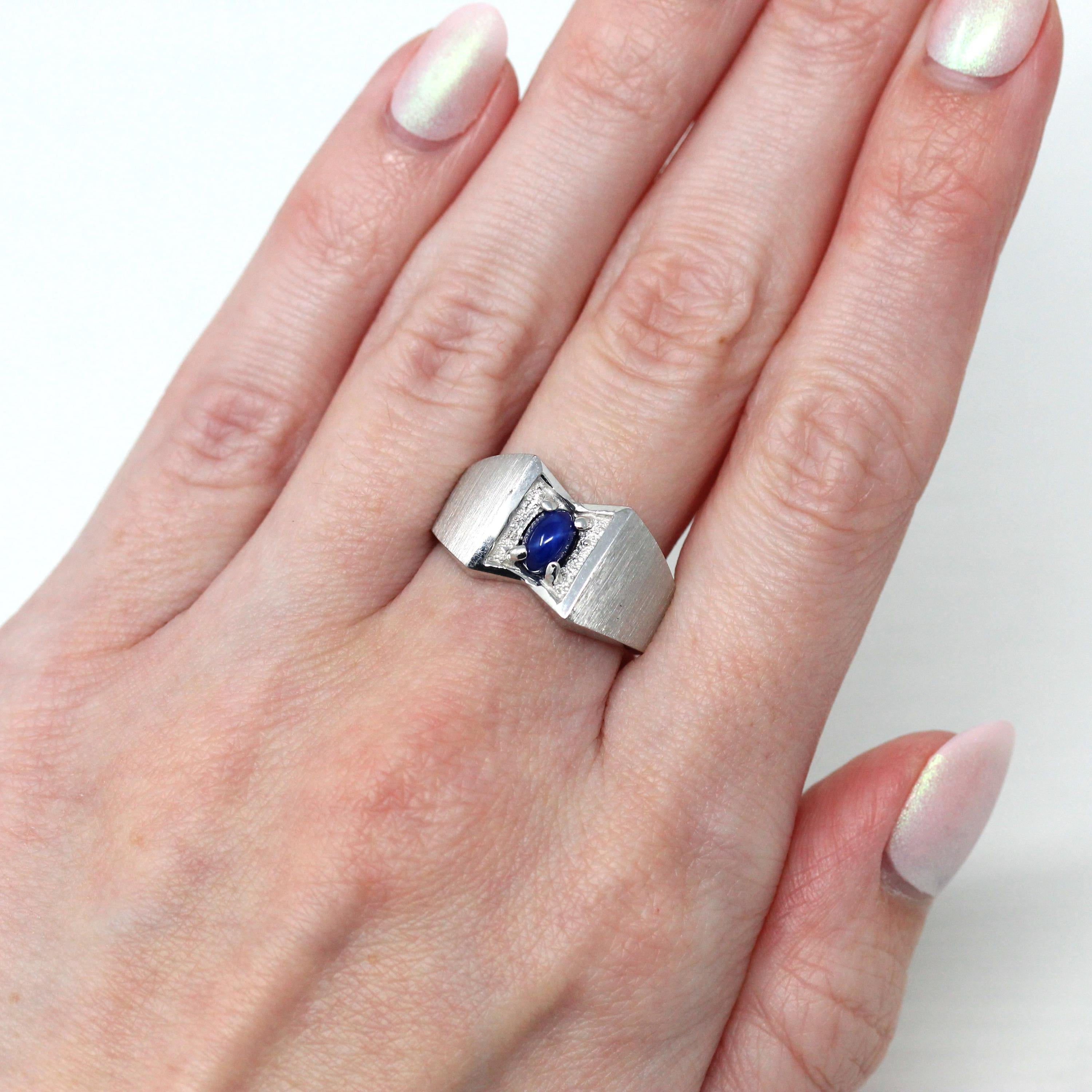 Created Star Sapphire Ring - Retro 14k White Gold Blue Stone - Vintage Circa 1960s Size 9 3/4 September Birthstone New Old Stock Jewelry