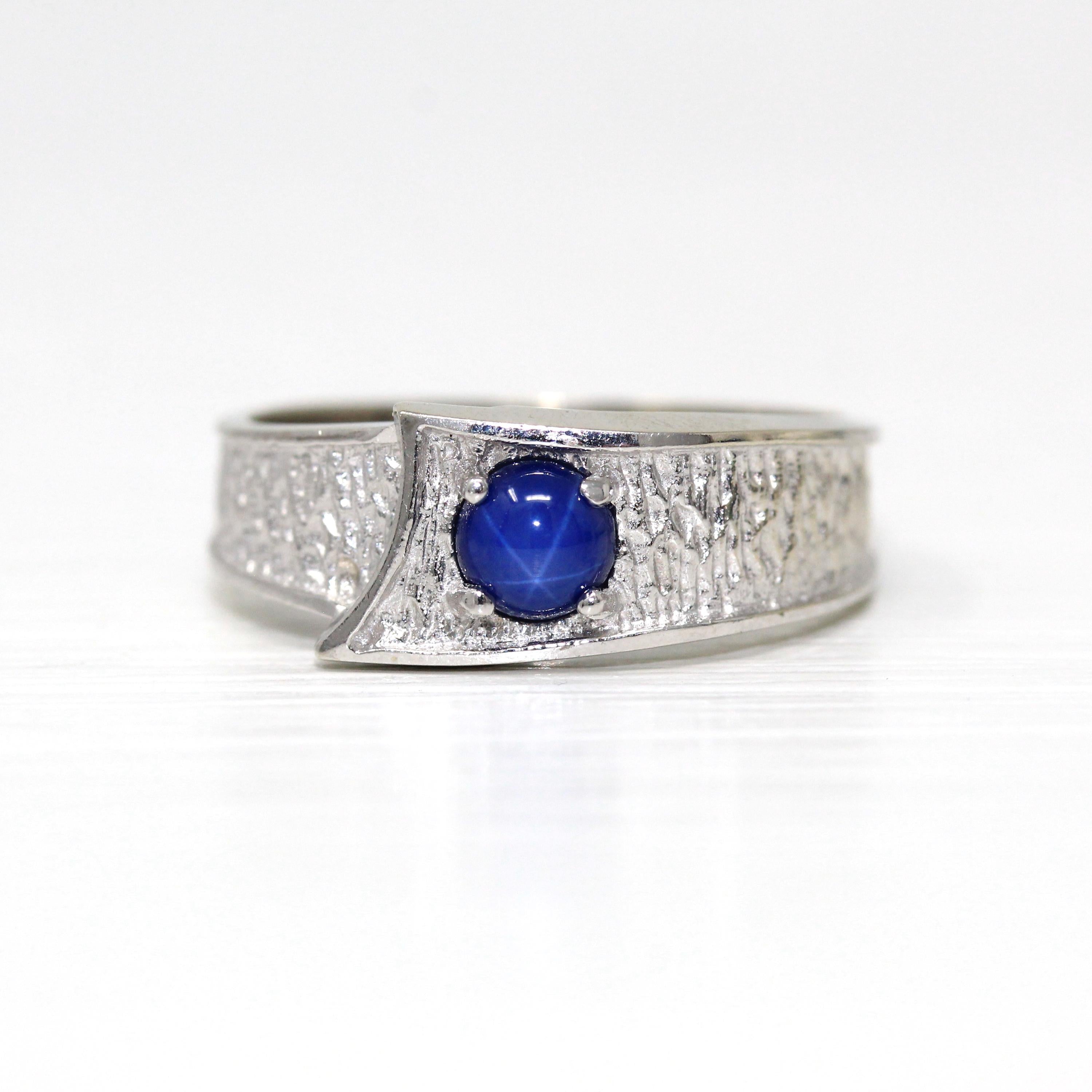 Created Star Sapphire Ring - Retro 14k White Gold Blue Stone - Vintage Circa 1960s Size 10 September Birthstone New Old Stock Fine Jewelry