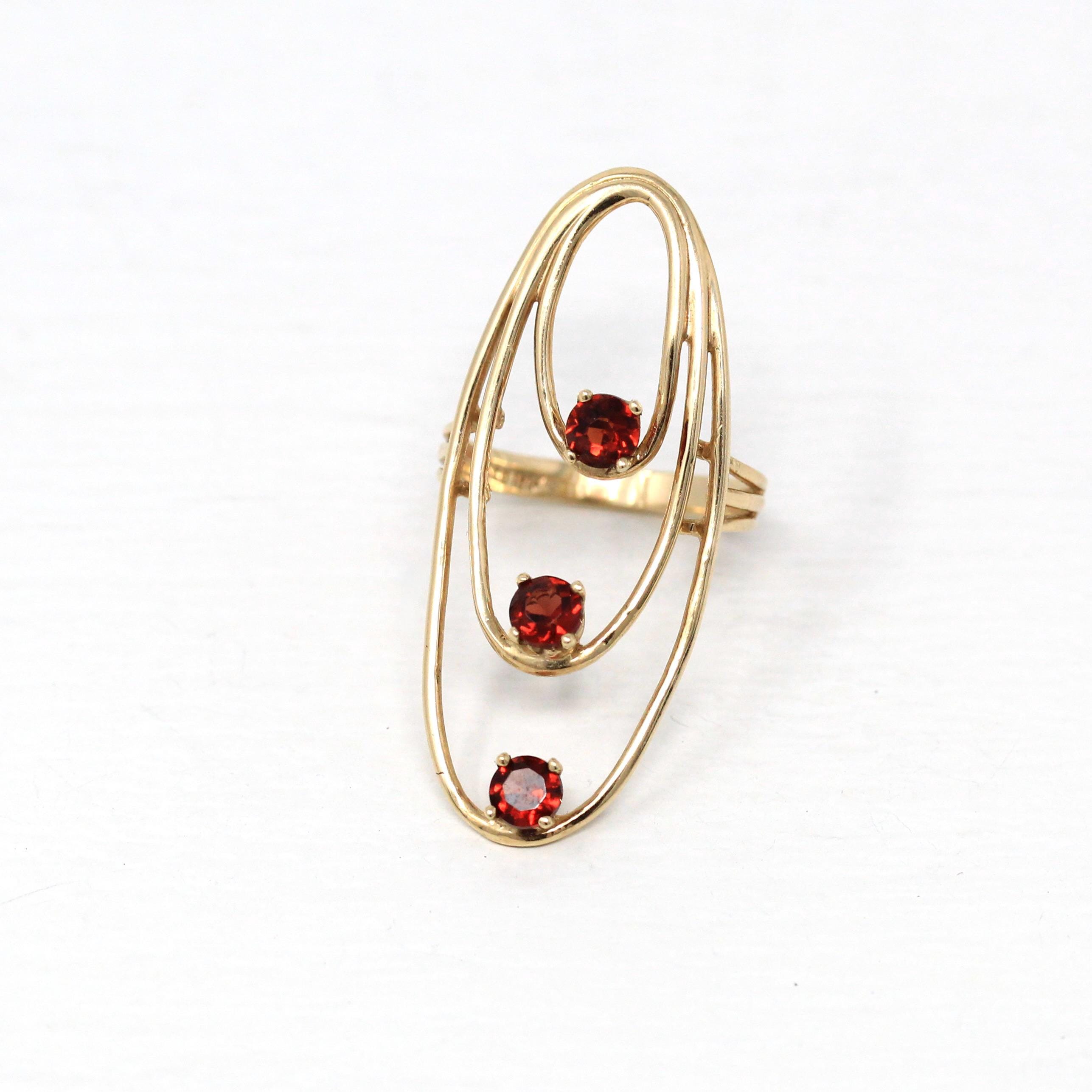 Vintage Garnet Ring - Retro 10k Yellow Gold Genuine Red Gem - Circa 1970s Size 6 January Birthstone Freeform Loop Statement Fine Jewelry