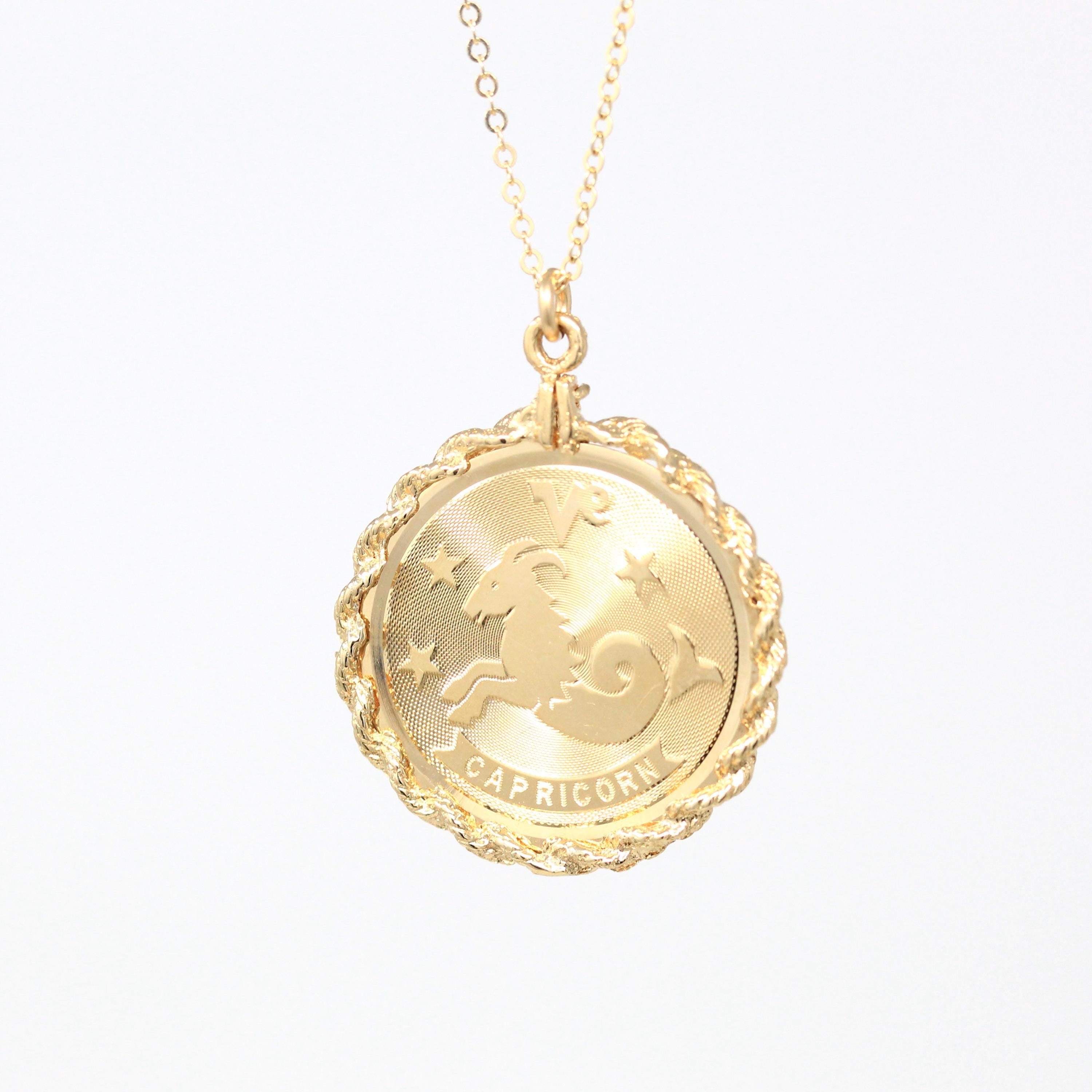 Vintage Capricorn Charm Retro 14k Yellow Gold Sea Goat Astrological MJV