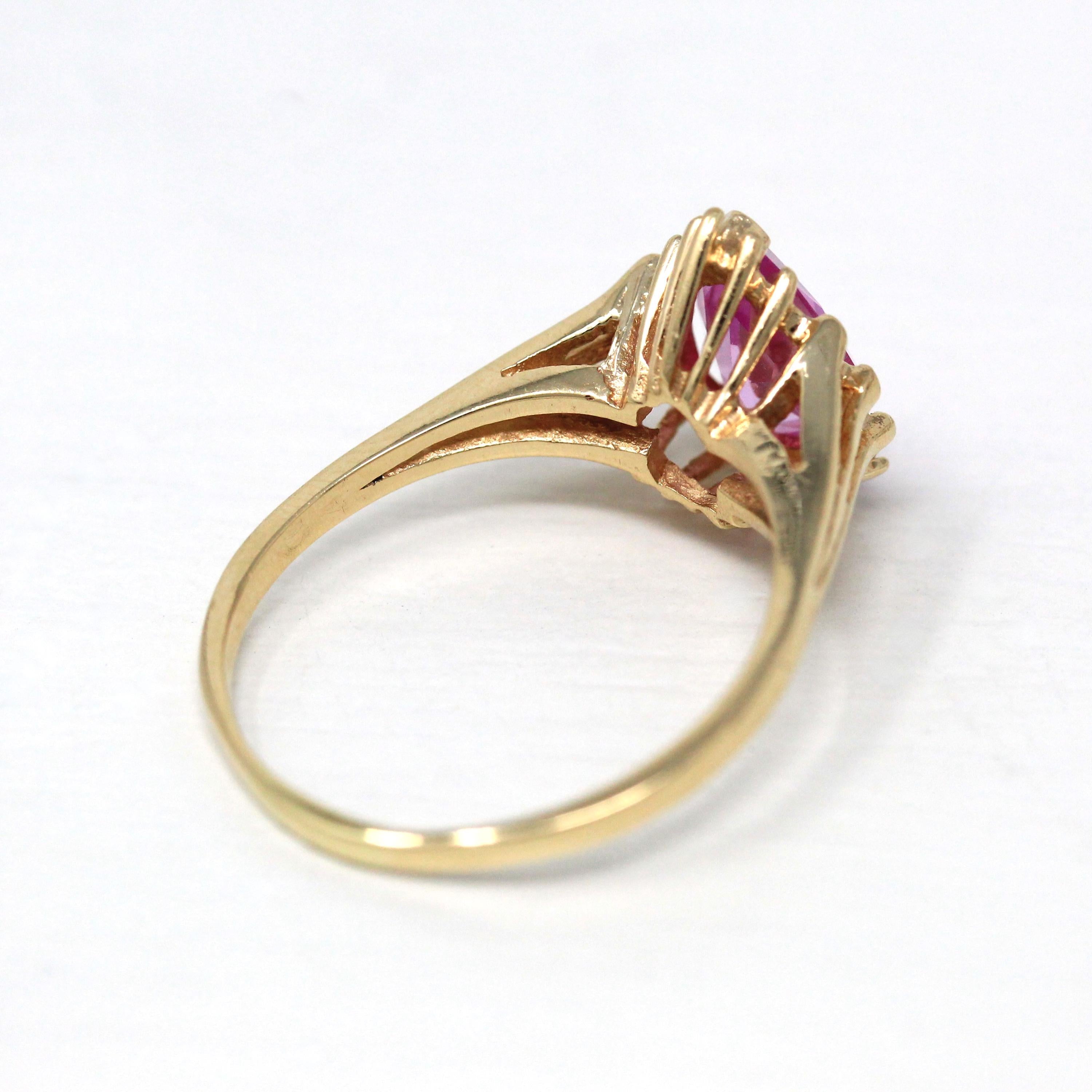 Created Pink Sapphire Ring - Estate 10k Yellow Gold Faceted Pear Cut Statement Style Stone - Modern Circa 2000's Era Size 9 Fine Y2K Jewelry