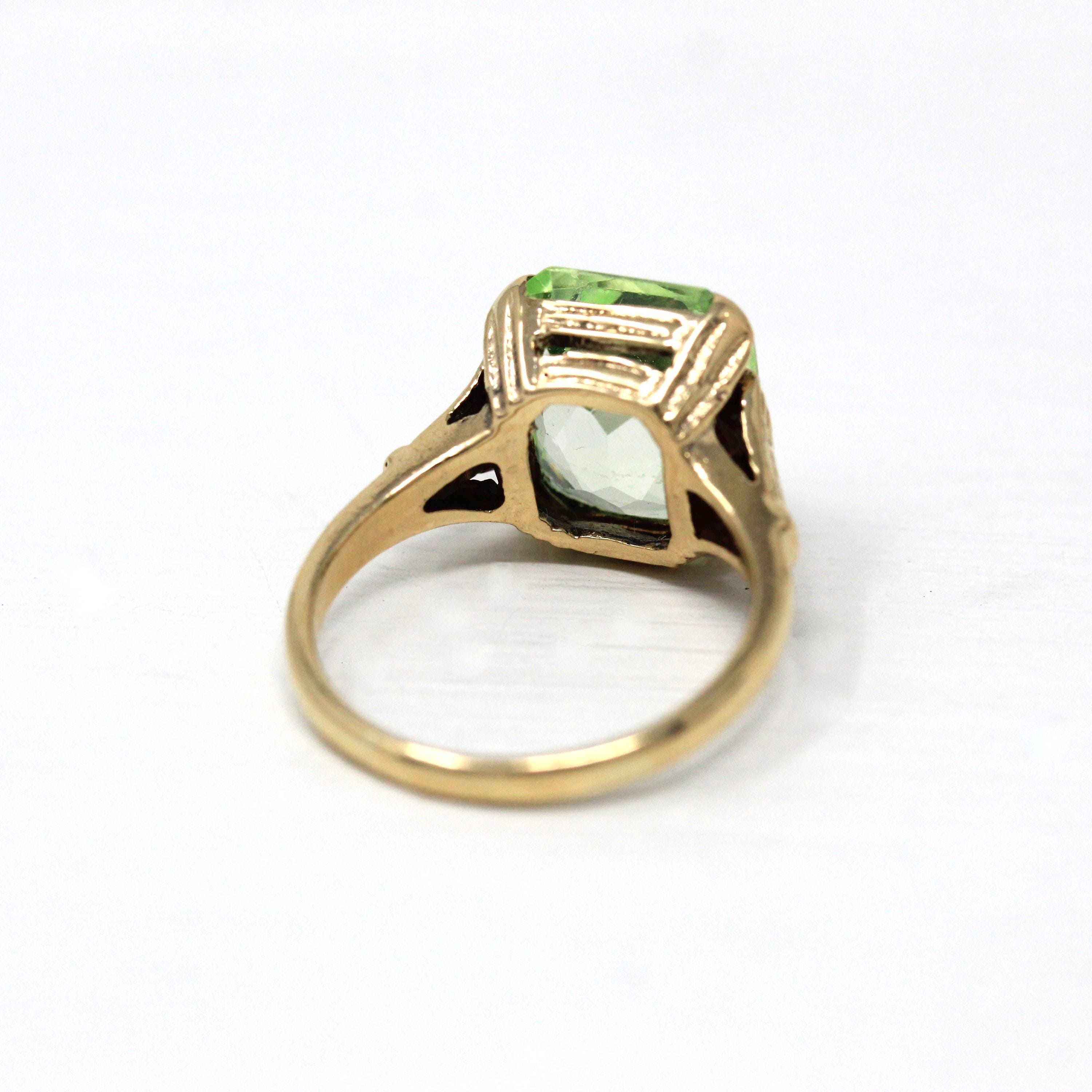 Created Spinel Ring - Retro 10k Yellow Gold Green Rectangular Scissor Cut 6.04 Carat Statement - Vintage 1940s Era Size 5 1/2 Fine Jewelry