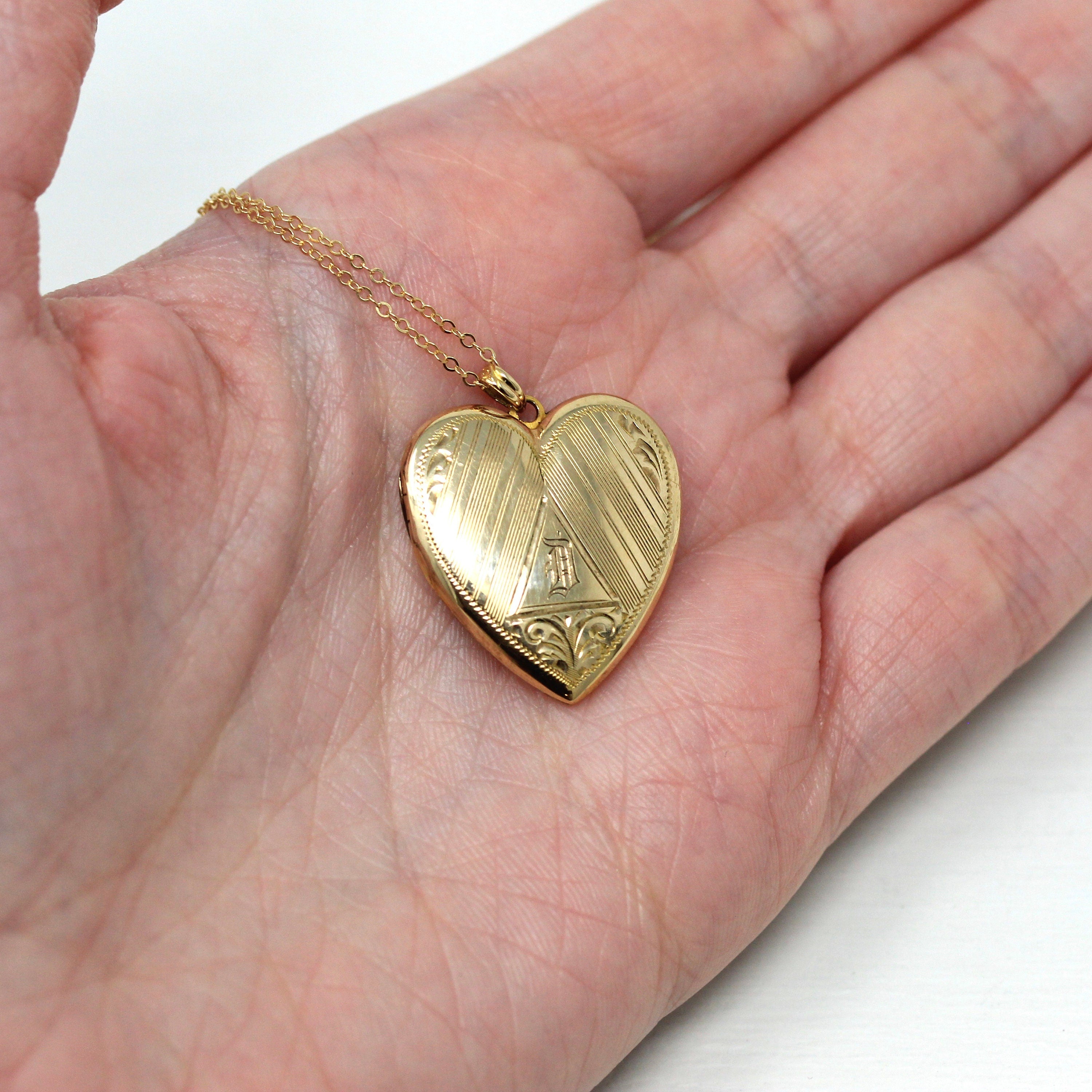 Antique Gold Heart Locket in 14K