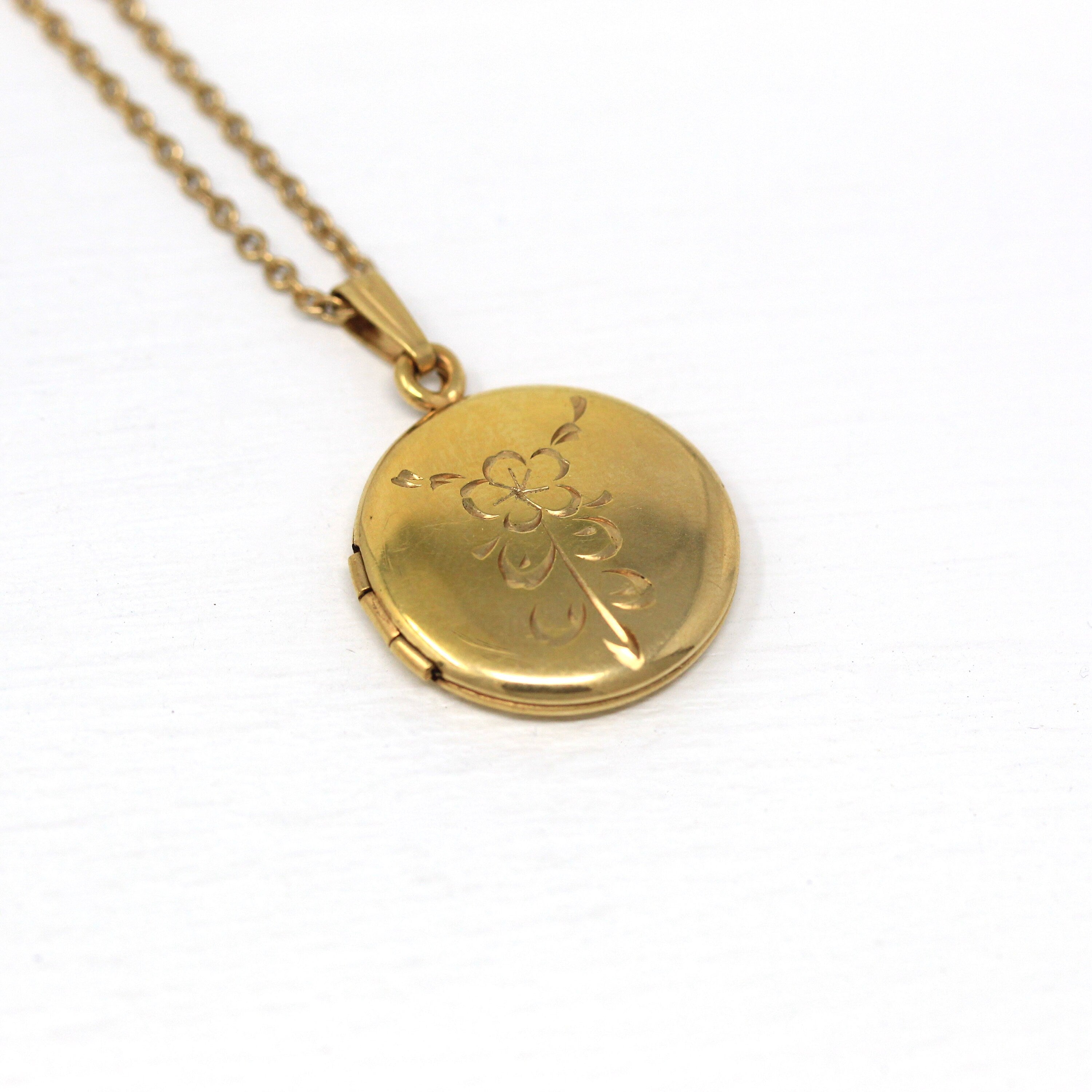 Engraved Flower Locket - Gold Filled - Vintage- Antique Locket