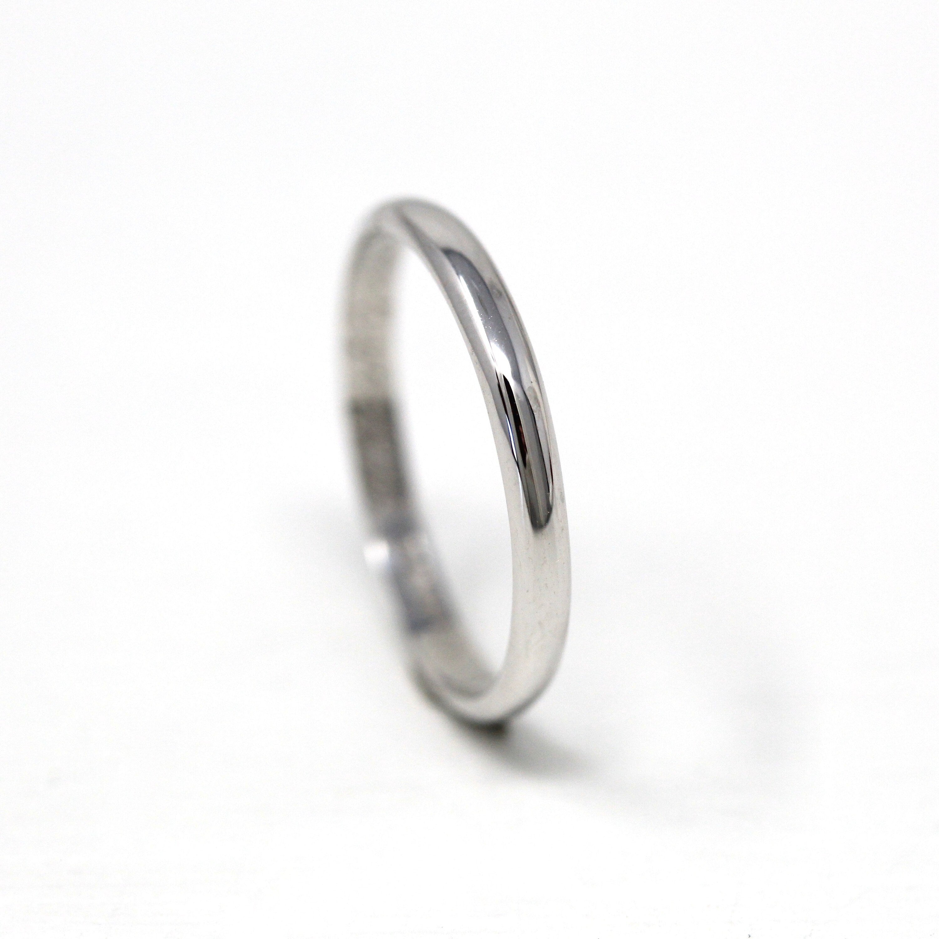 Vintage Wedding Band - Art Deco Era 18k White Gold Unadorned Simple Plain Polished Ring - Dated 1927 Size 5.25 Signed Belais Fine Jewelry