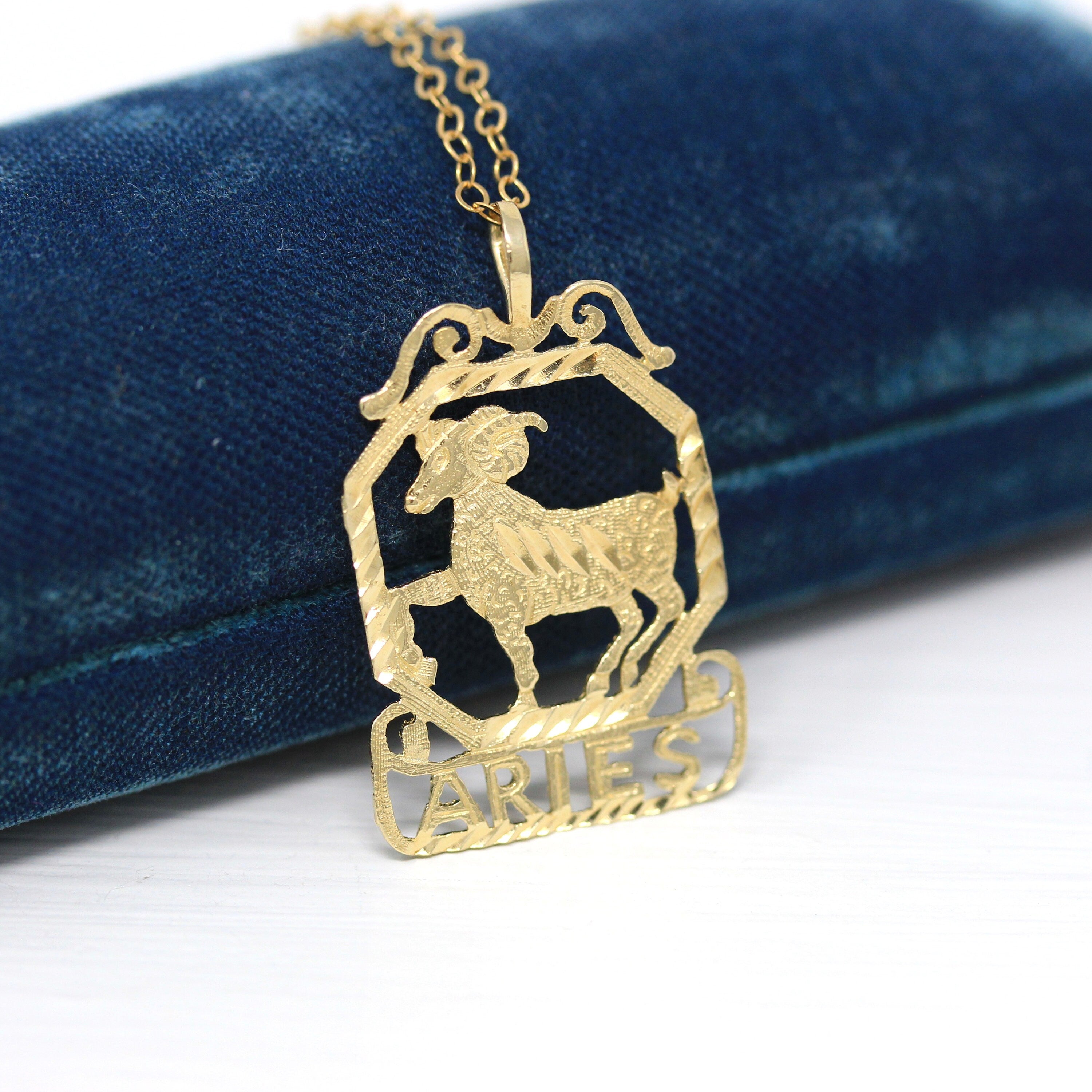 14k gold aries deals pendant